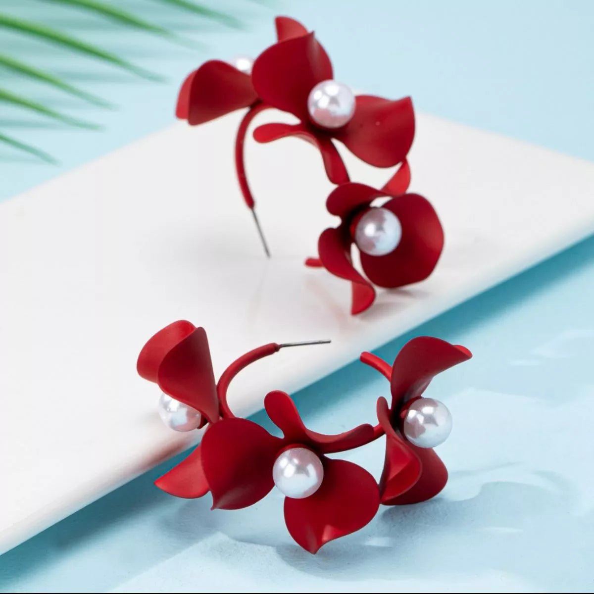 Floral Pearl Hoop Earrings - MAD RUFFI