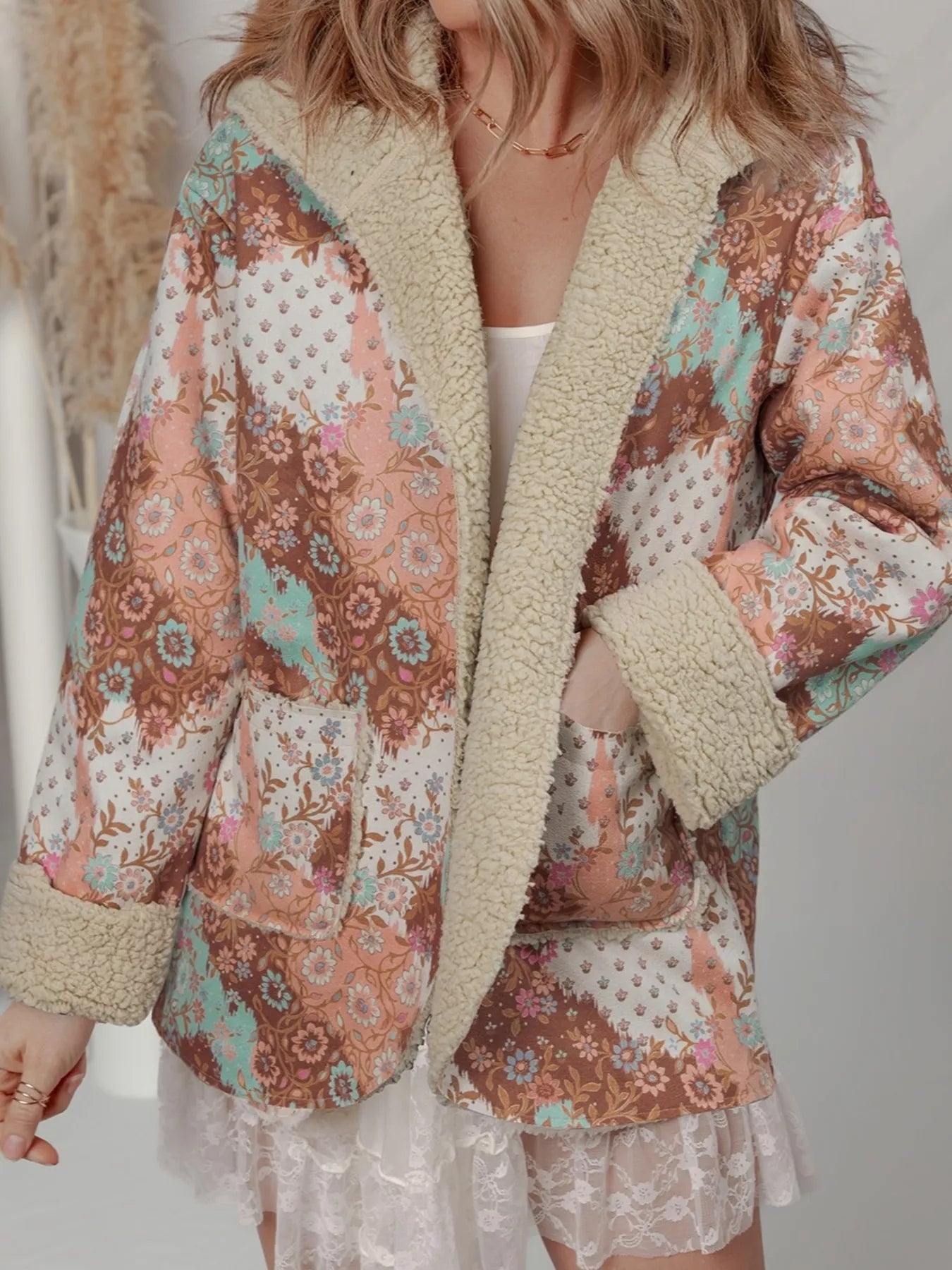 Floral Printed Sherpa Lined Hooded Jacket - MAD RUFFI