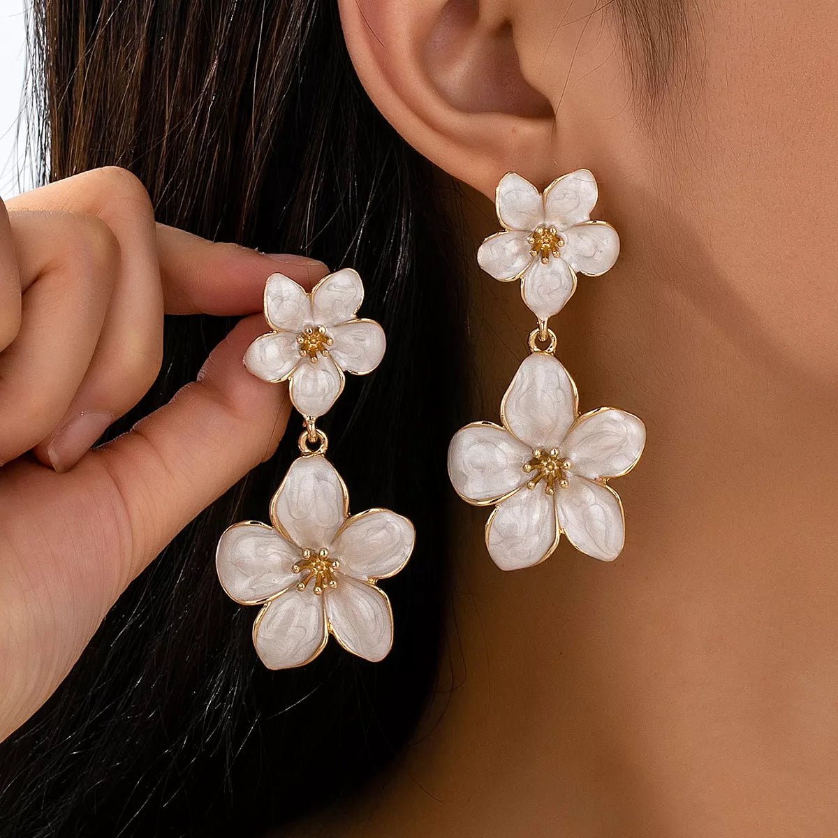 Flower Dangle Earrings - MAD RUFFI