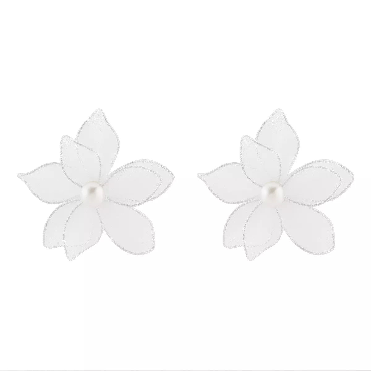 Flower Pearl Stud Earrings - MAD RUFFI