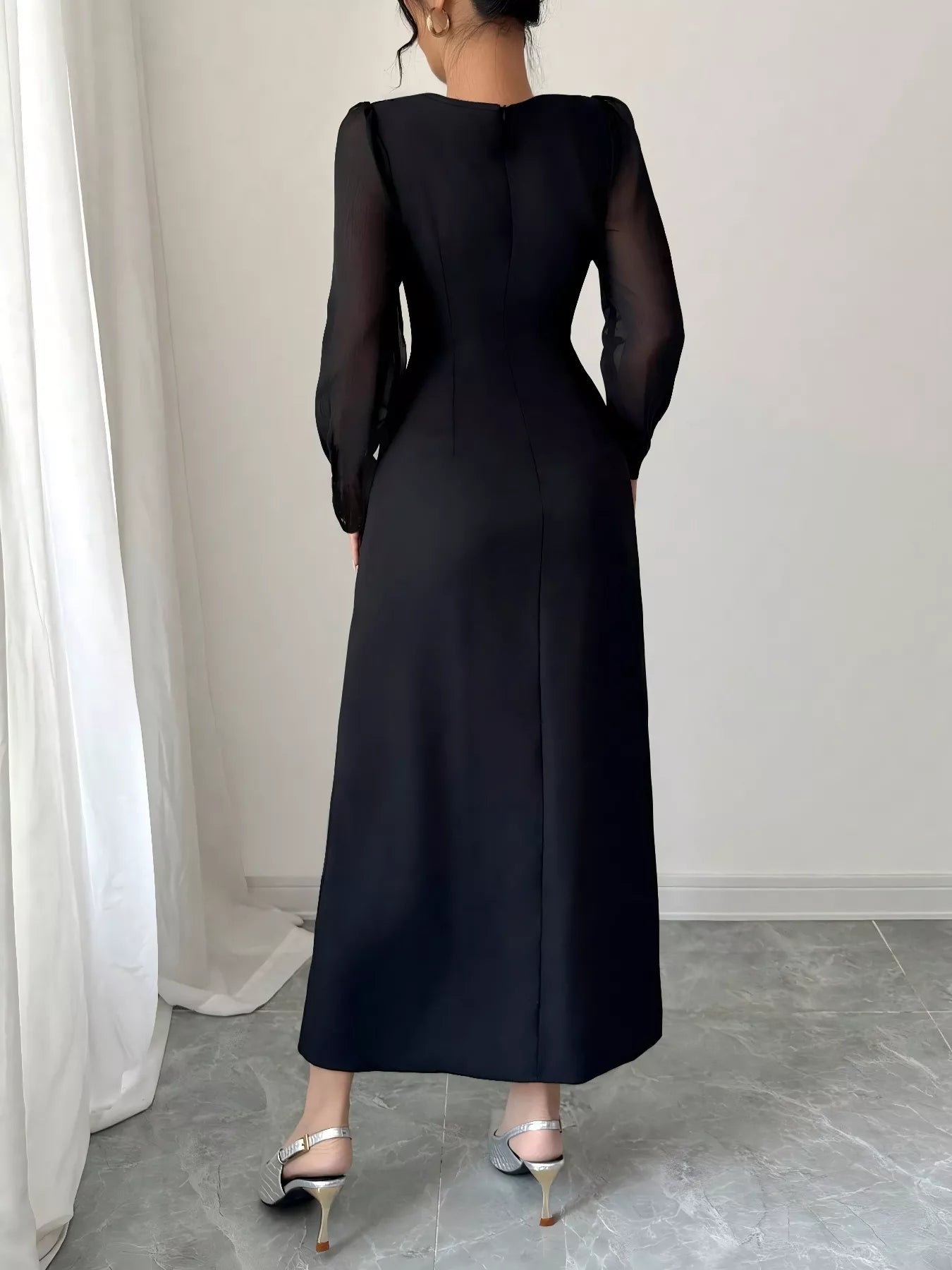 Flower Round Neck Long Sleeve Dress - MAD RUFFI