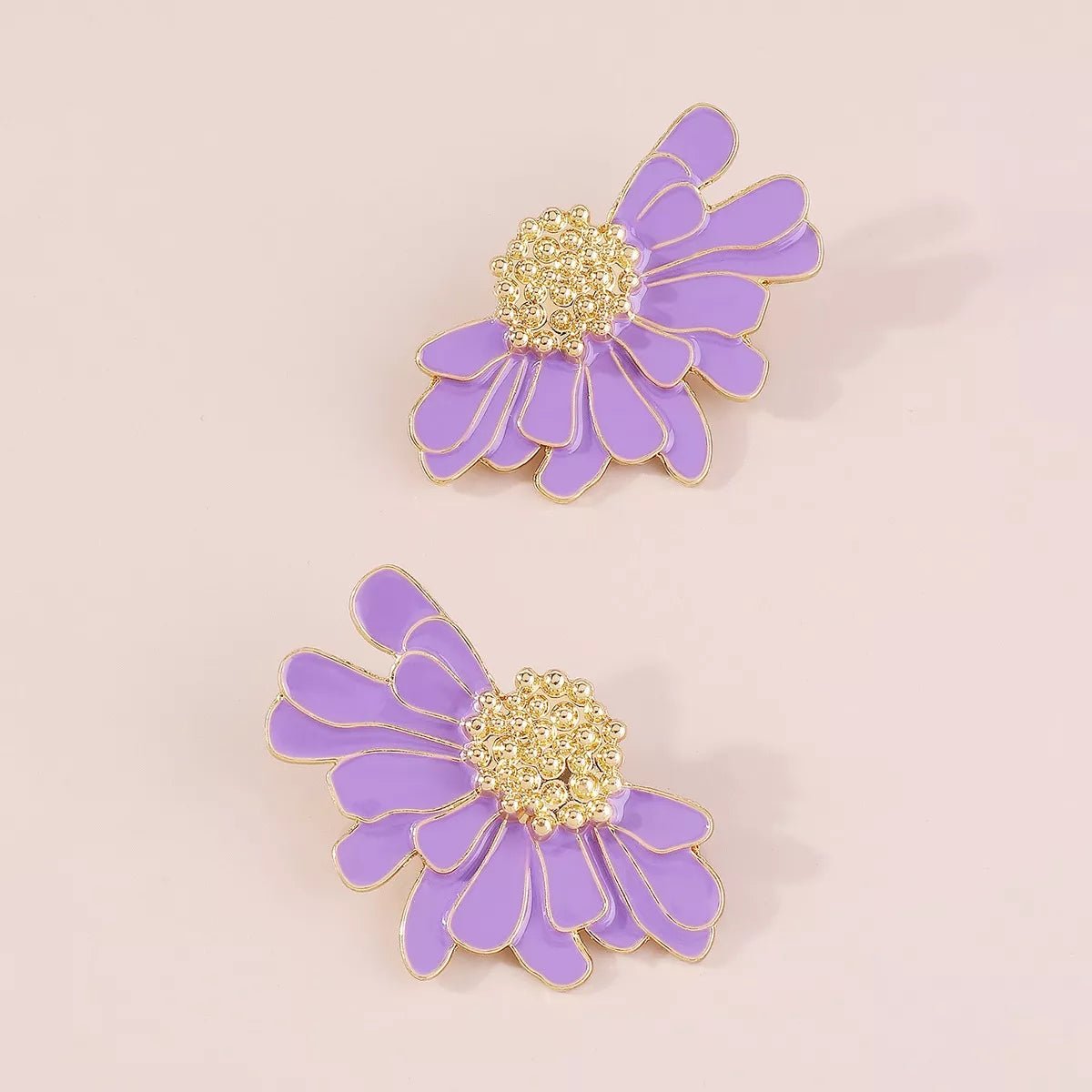 Flower Stud Earrings - MAD RUFFI