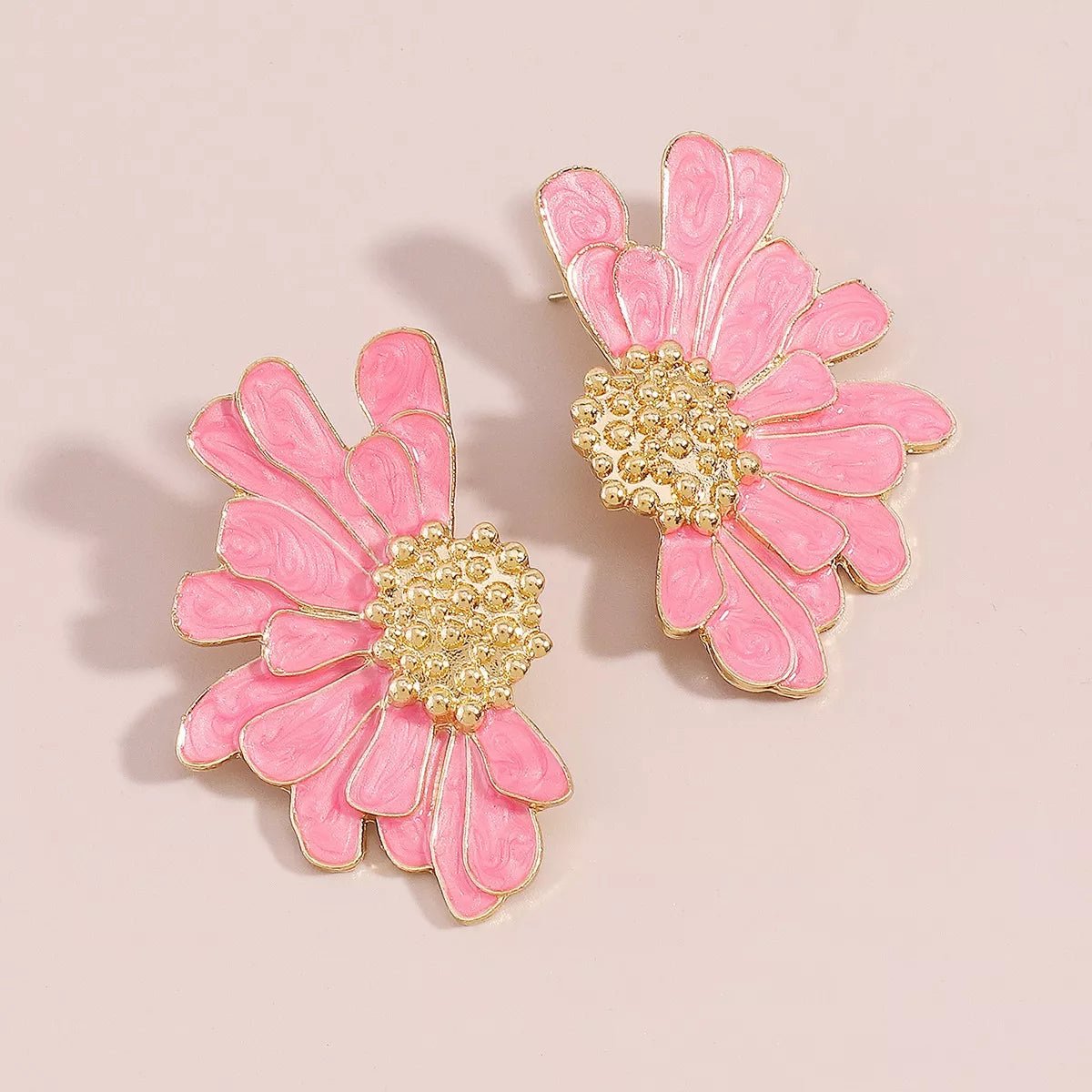 Flower Stud Earrings - MAD RUFFI