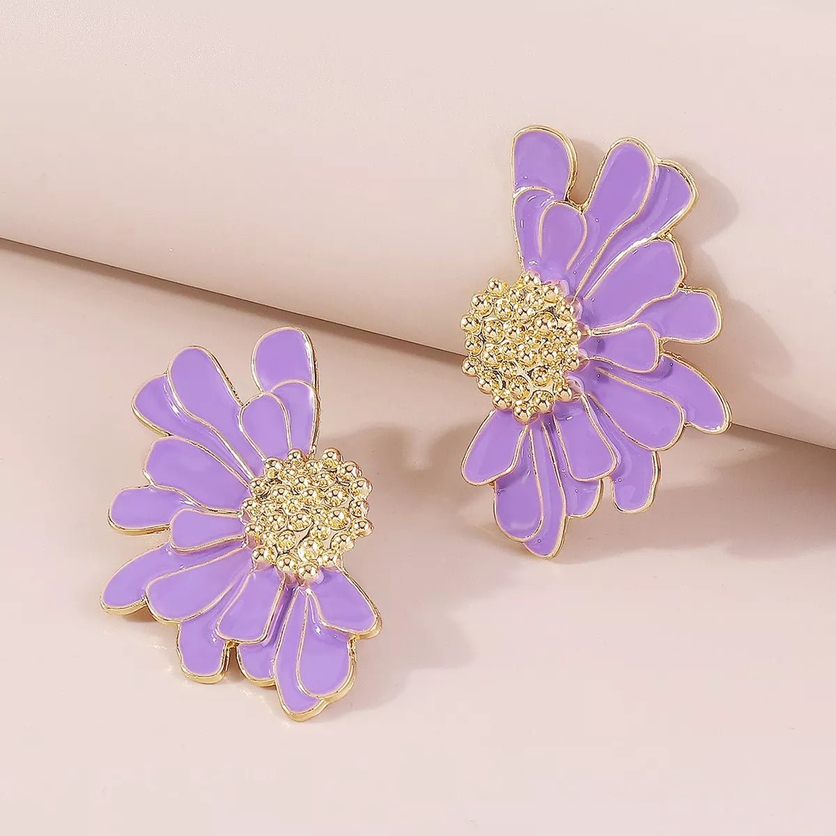 Flower Stud Earrings - MAD RUFFI