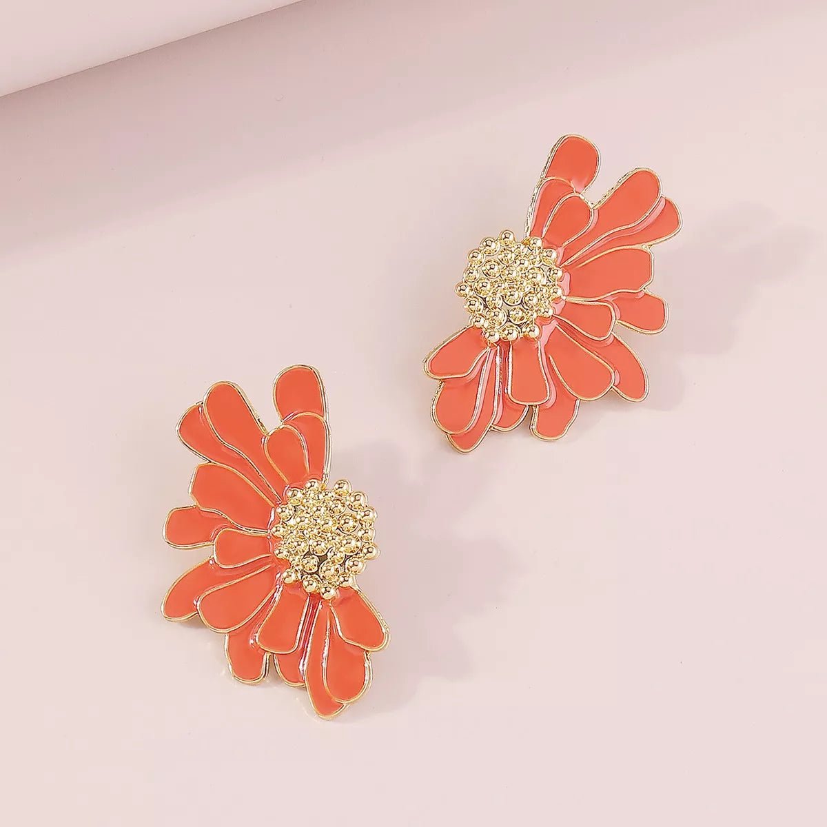 Flower Stud Earrings - MAD RUFFI