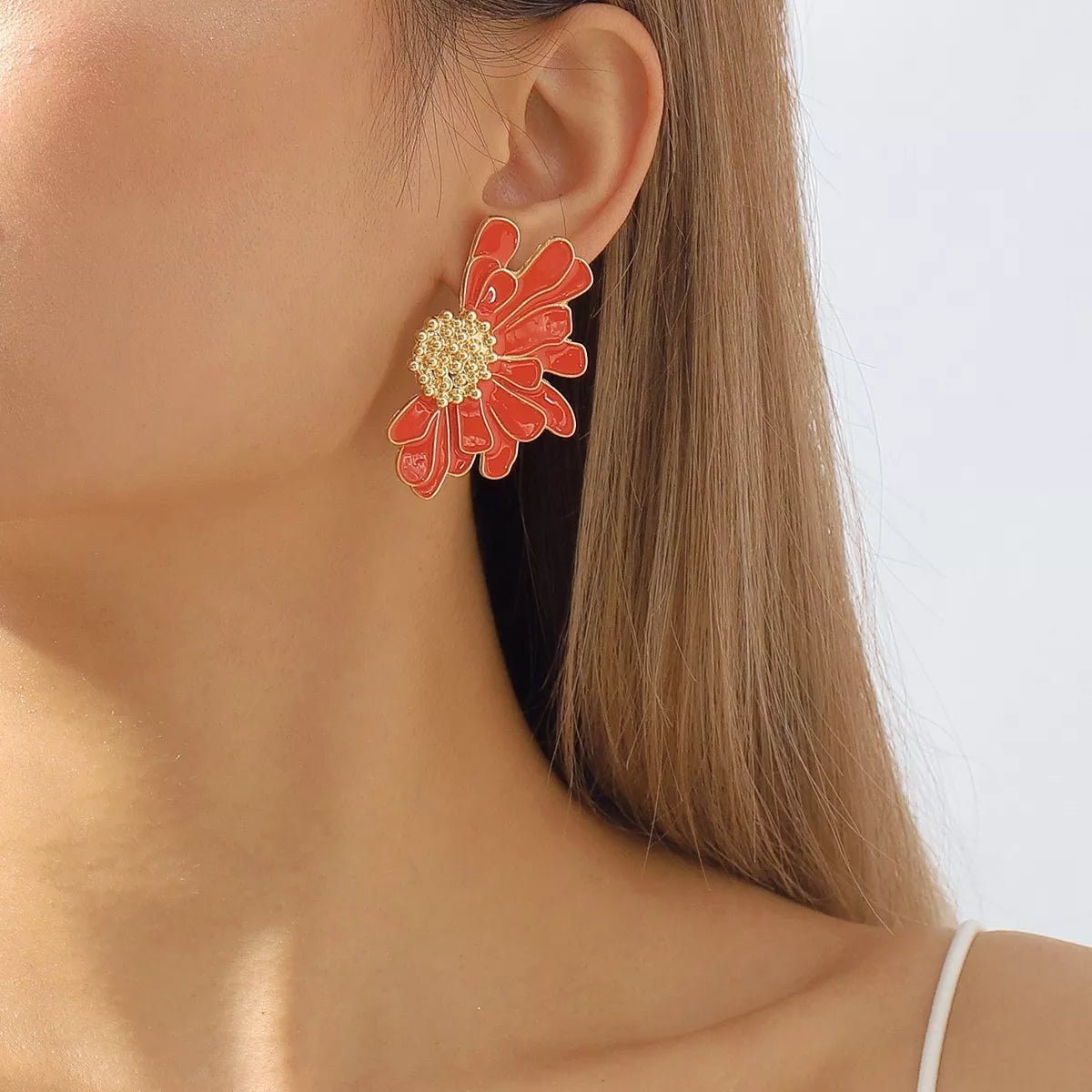 Flower Stud Earrings - MAD RUFFI