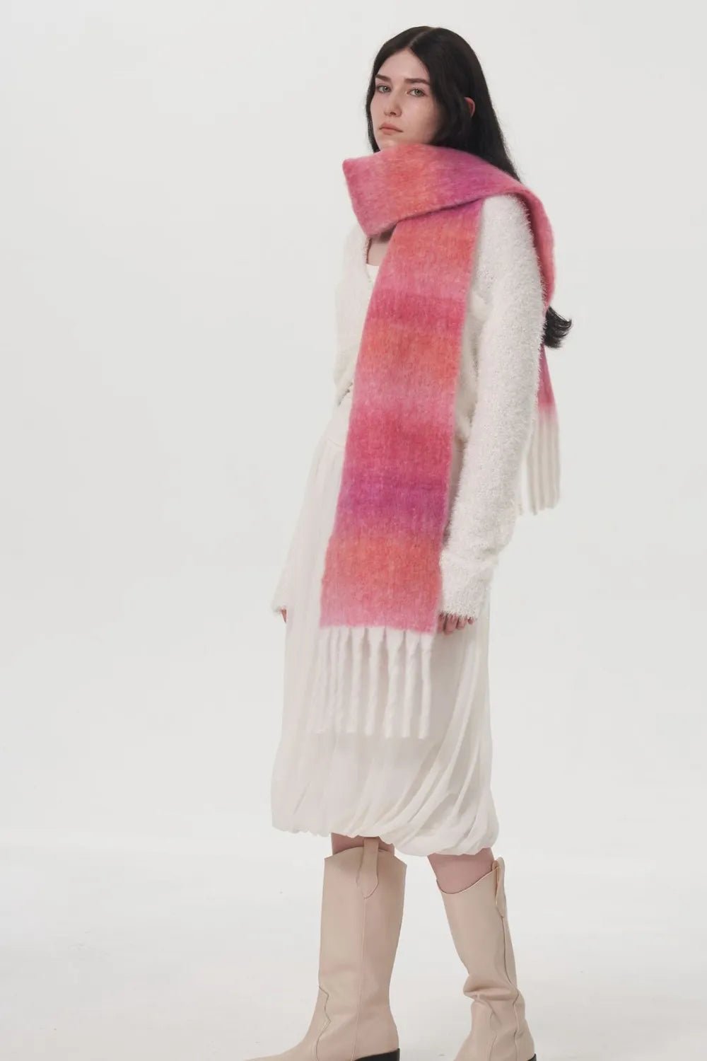 Fringe Gradient Thermal Scarf - MAD RUFFI
