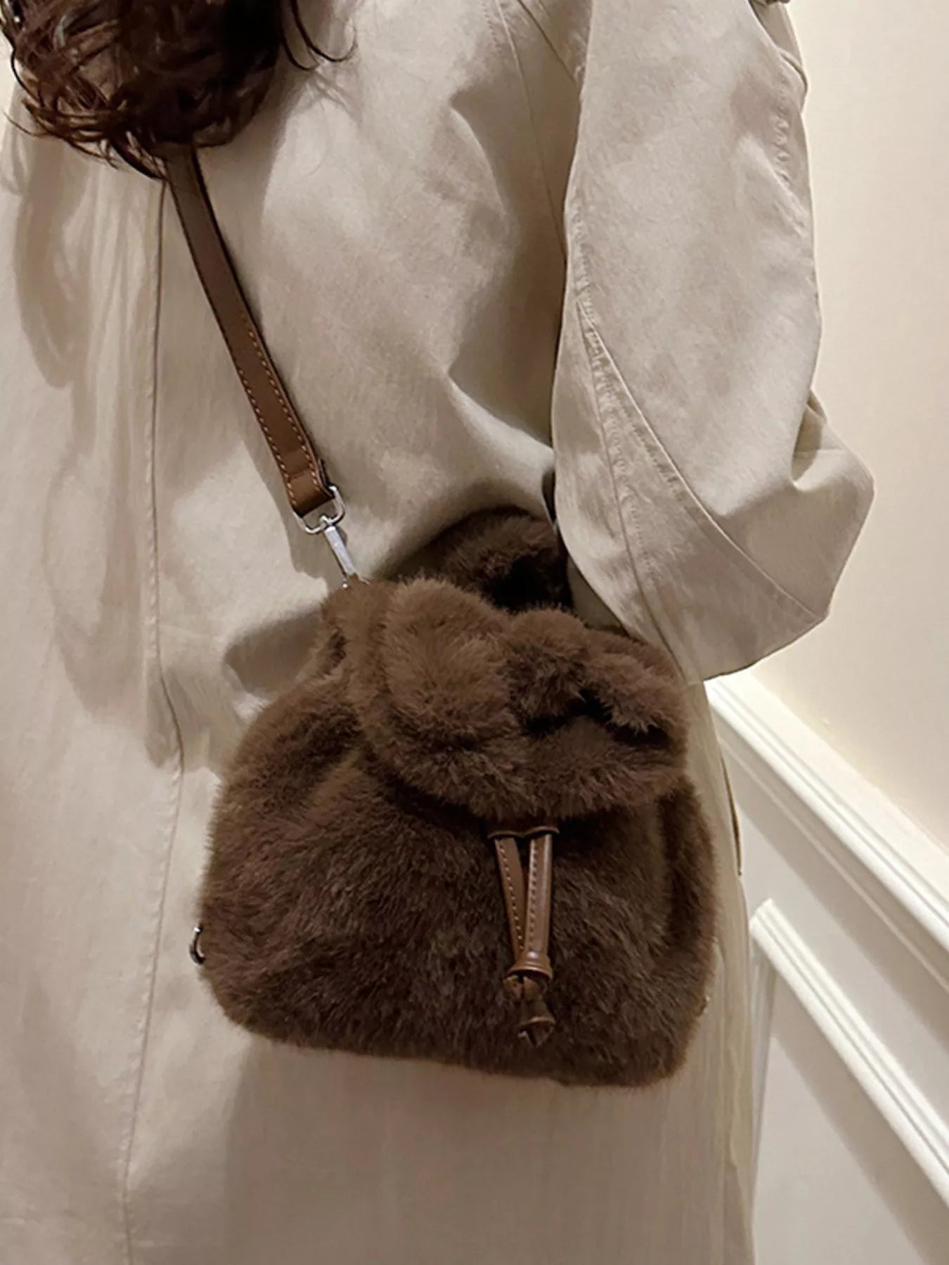 Fuzzy Plush Drawstring Backpack Bag - MAD RUFFI