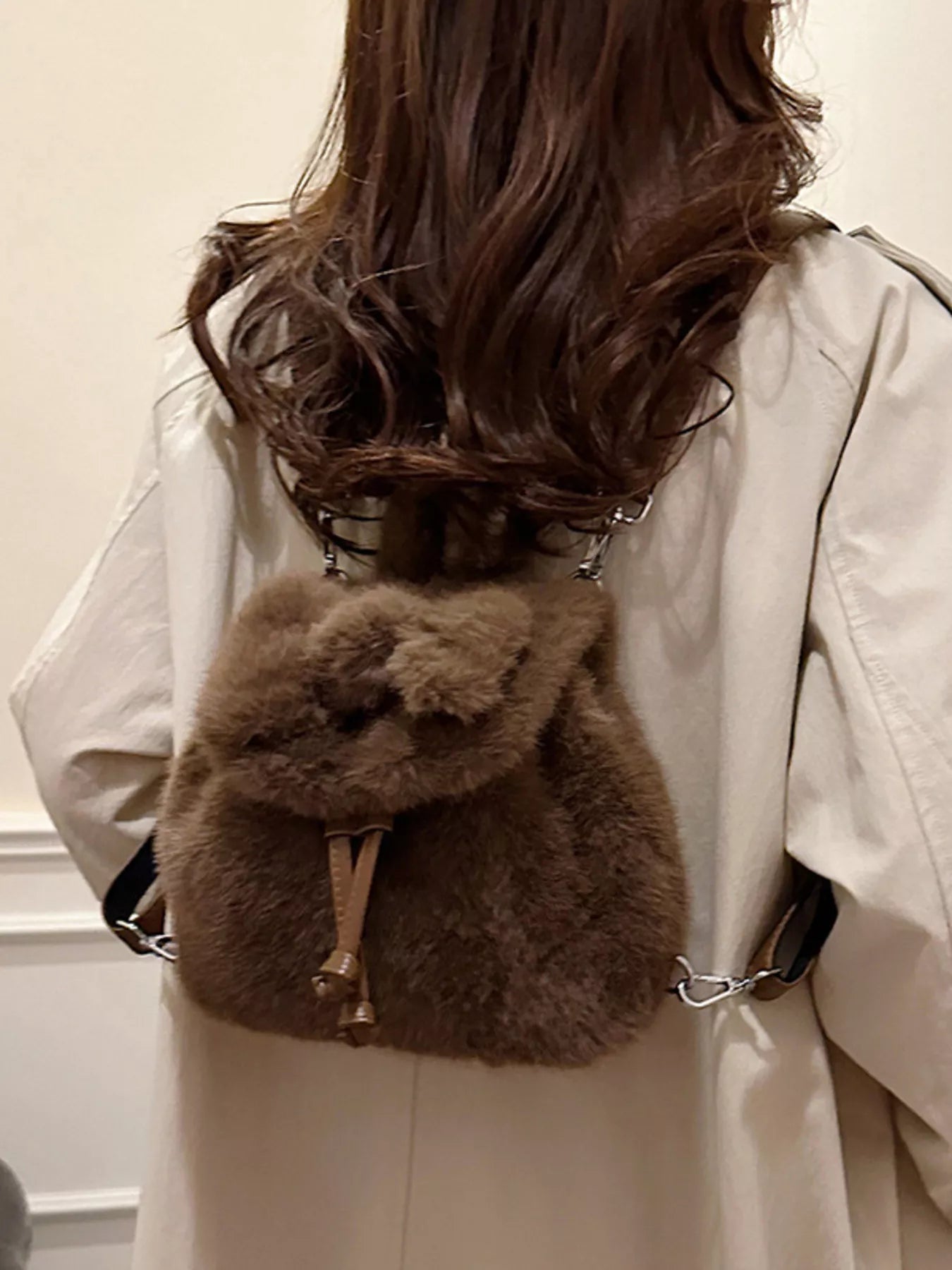 Fuzzy Plush Drawstring Backpack Bag - MAD RUFFI