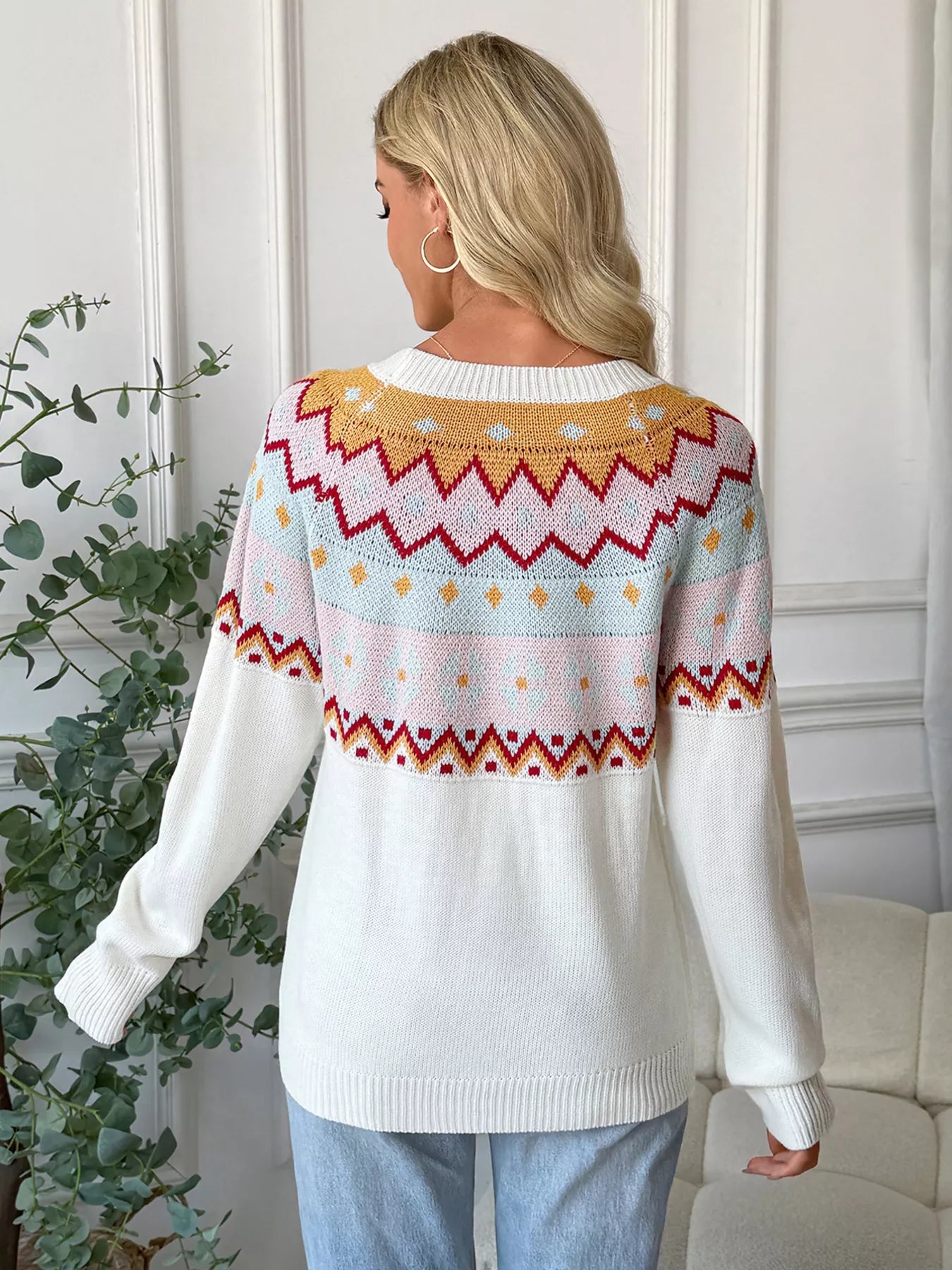 Geometric Round Neck Long Sleeve Sweater - MAD RUFFI