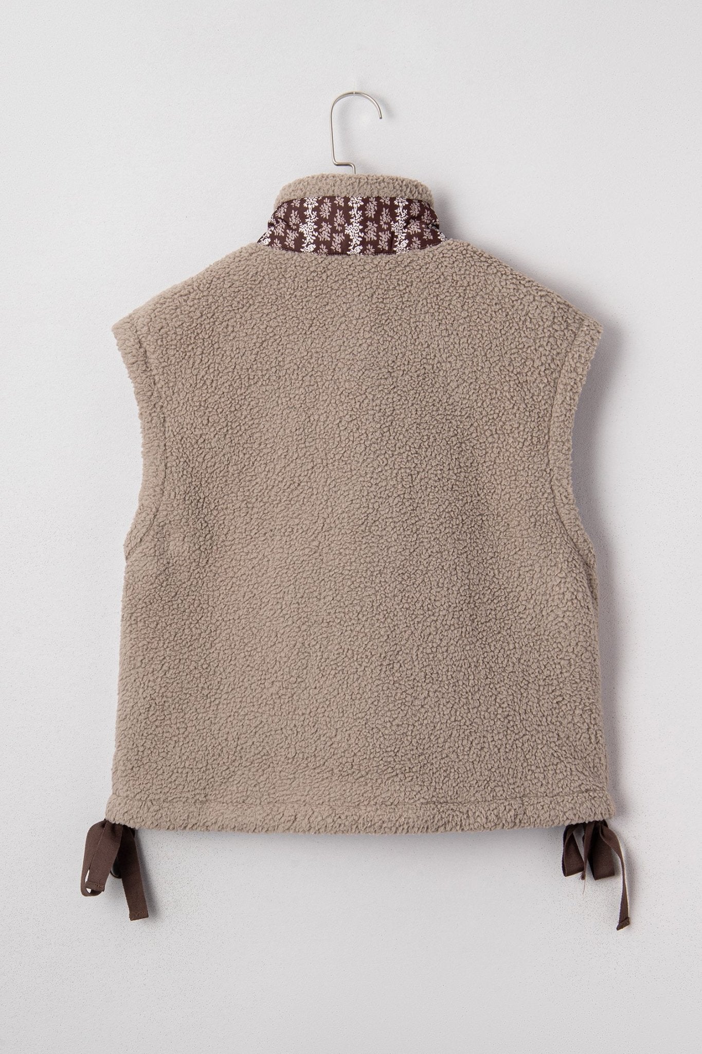 Goat Side Bows Sherpa Fleece Vest - MAD RUFFI