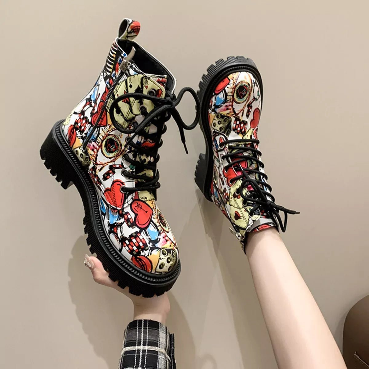 Graffiti Print Combat Boots with Colorful Street Art Design - MAD RUFFI