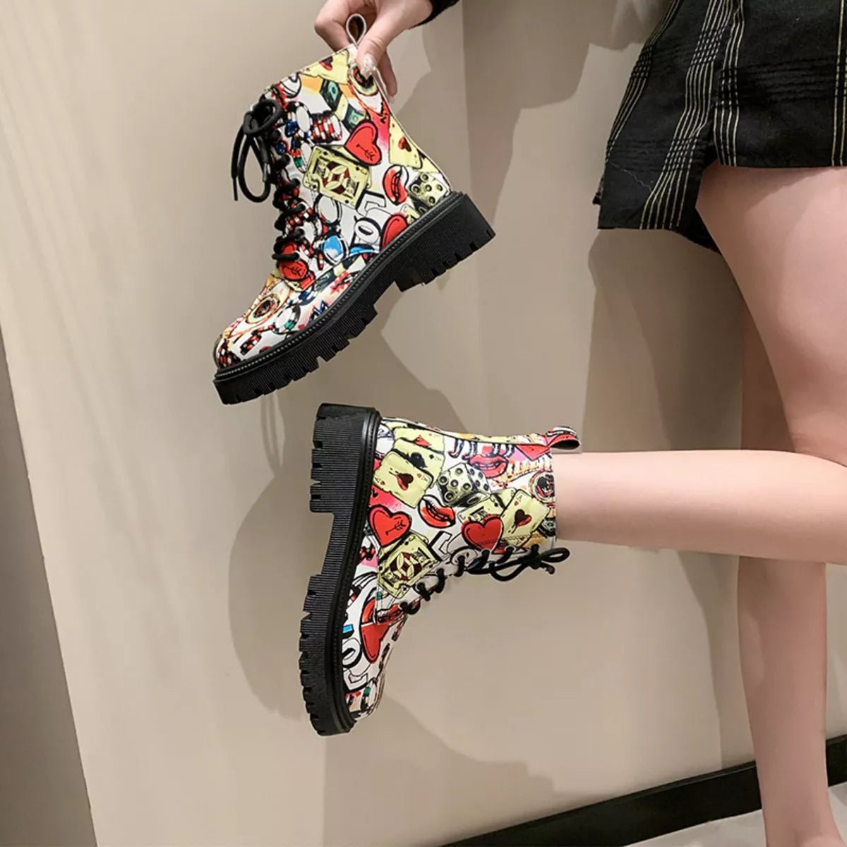 Graffiti Print Combat Boots with Colorful Street Art Design - MAD RUFFI