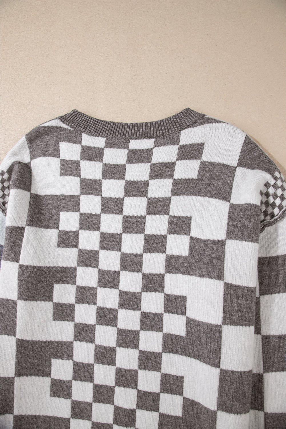 Gray Checkered Drop Shoulder Round Neck Sweater - MAD RUFFI