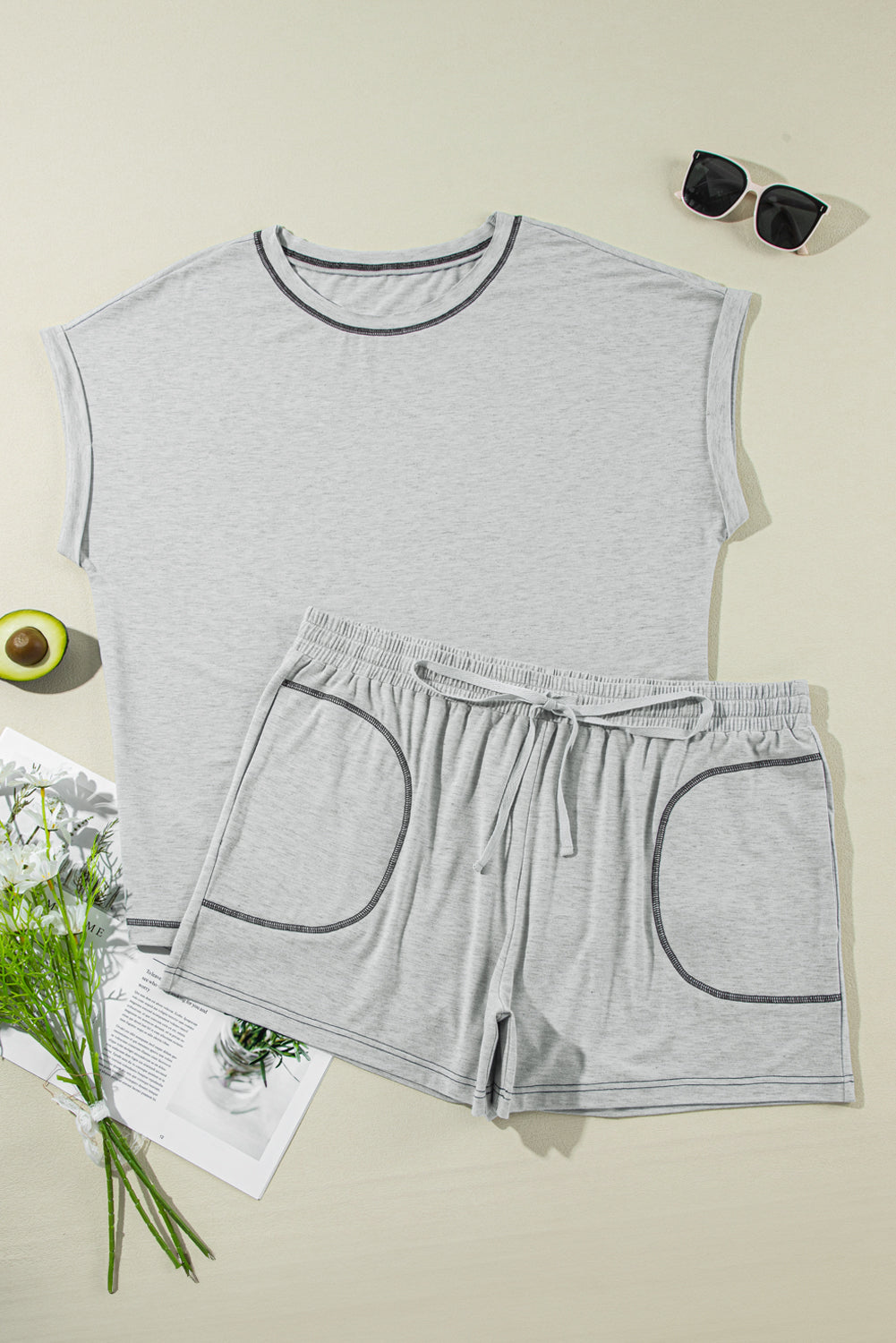 Gray Contrast Stitching Plus Cuffed Sleeve Tee and Shorts Set - Plus Size Matching Sets