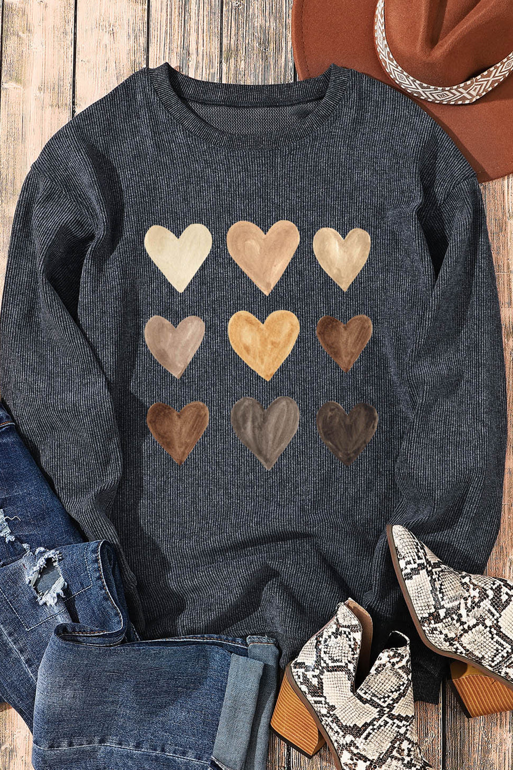 Gray Corded Valentine Heart Shape Graphic Sweatshirt - MAD RUFFI