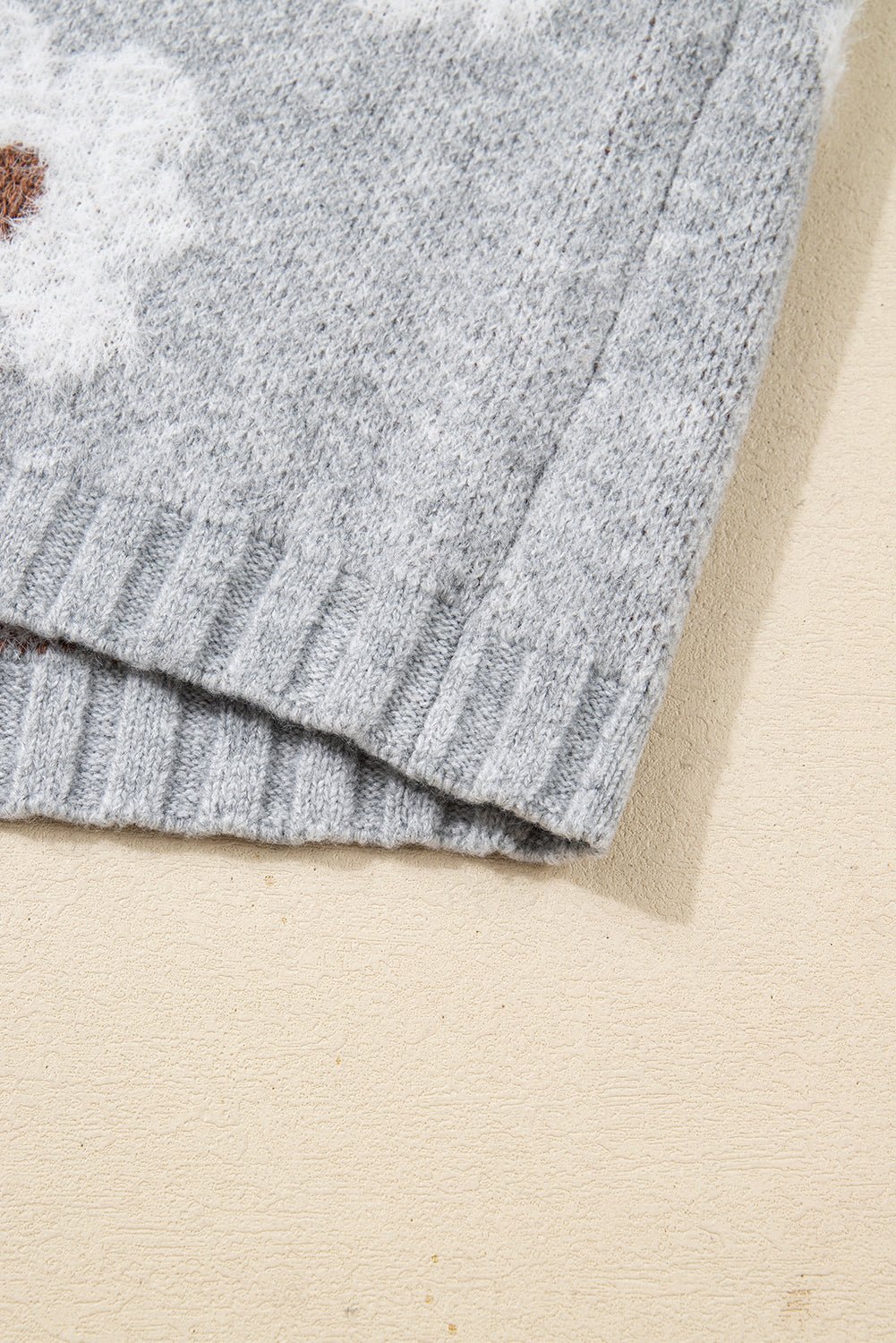 Gray Cute Flower Print V Neck Drop Shoulder Baggy Sweater - MAD RUFFI