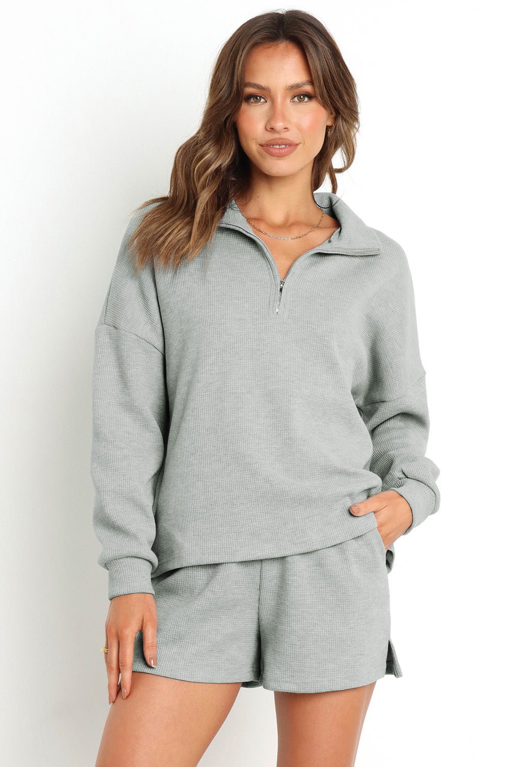 Gray Ribbed Zipper Sweatshirt & High Waist Shorts Set - MAD RUFFI