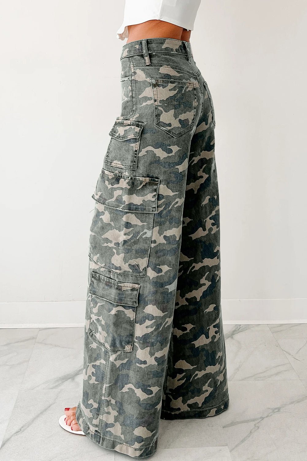 Green Camo Multi Pocket Cargo Wide Leg Jeans - MAD RUFFI