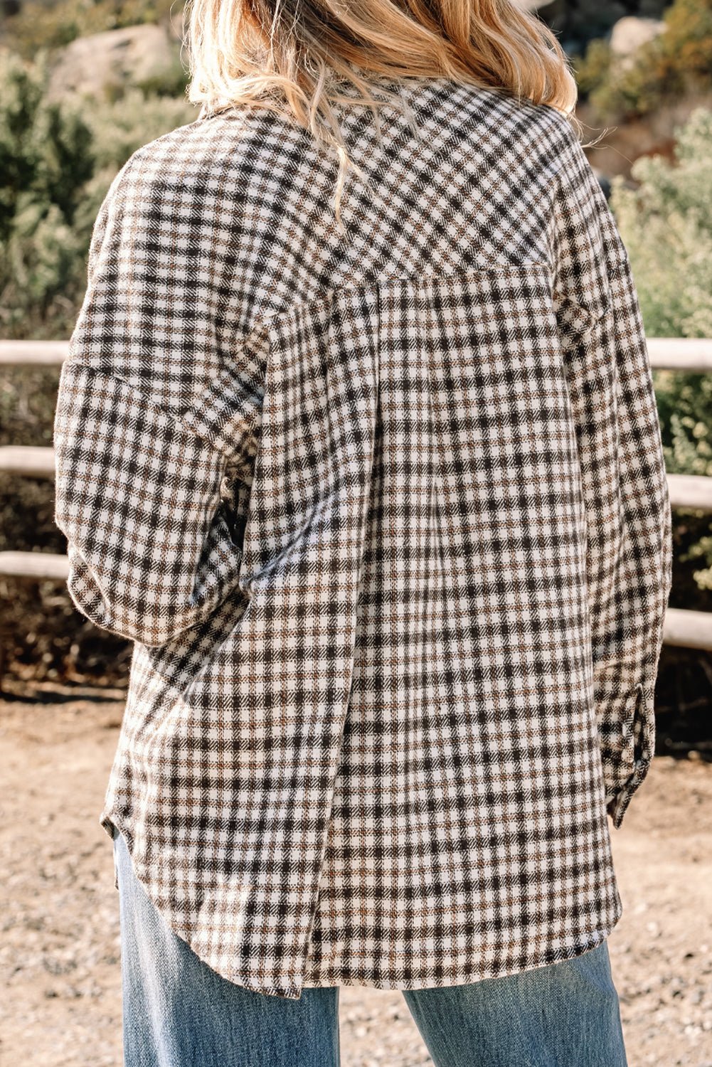 Green Contrast Corduroy Flap Pocket Patchwork Plaid Shacket - MAD RUFFI