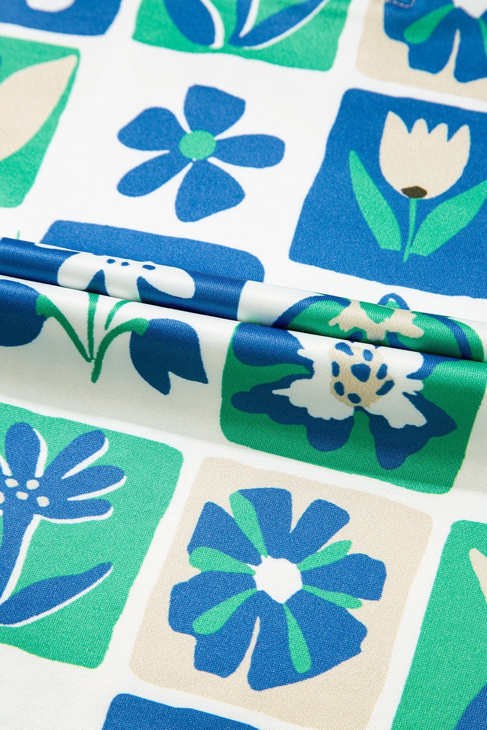 Green Floral Plaid Colorblock Flutter Sleeve Blouse - MAD RUFFI