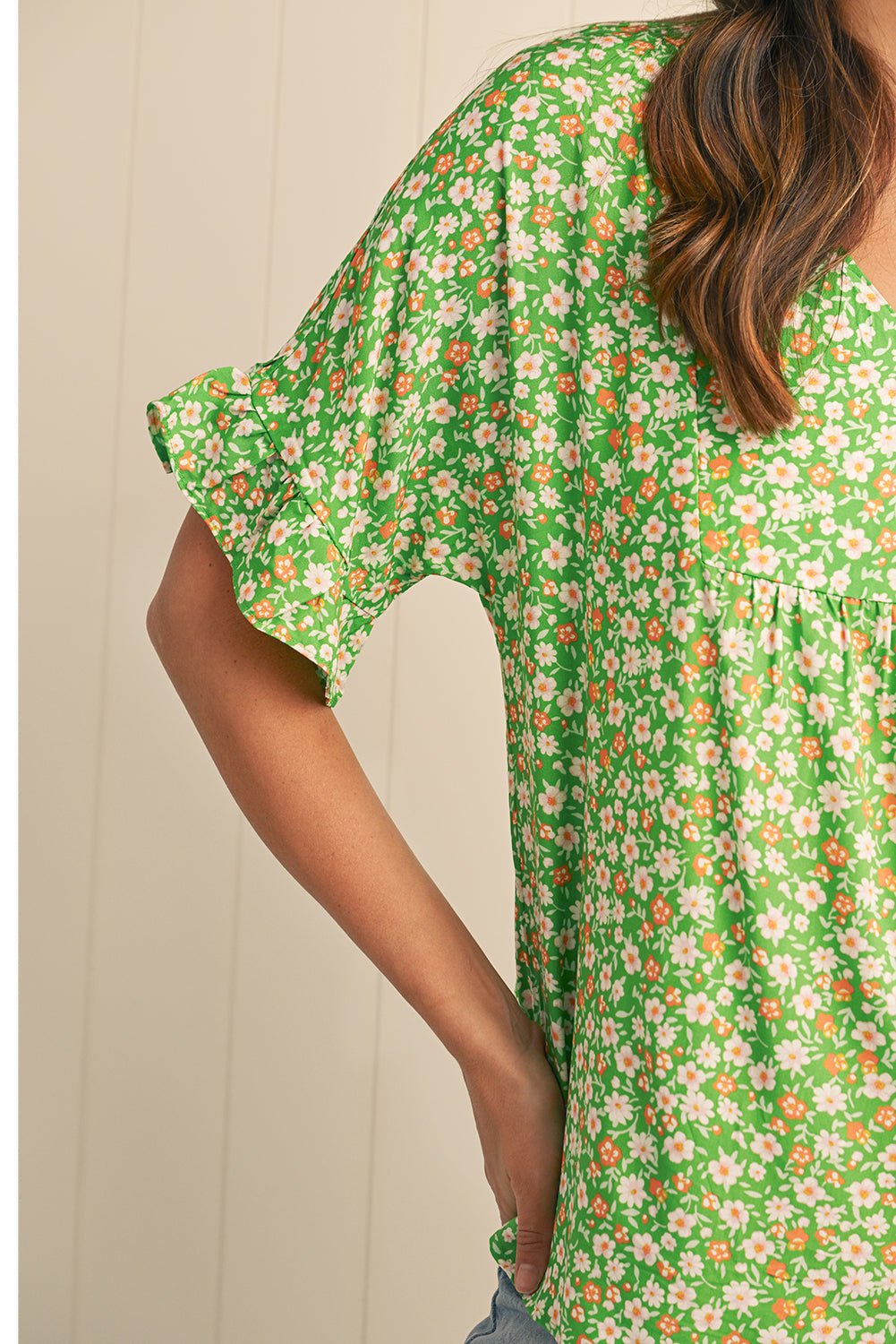 Green Floral Print Ruffle Sleeve V Neck Pleated Blouse - MAD RUFFI