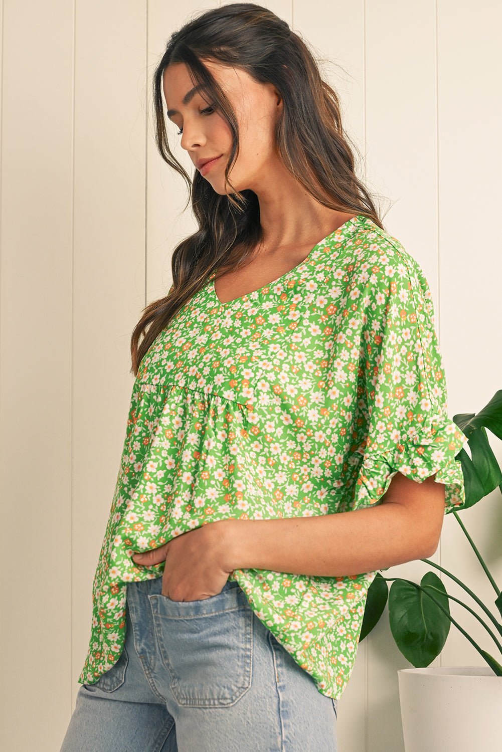 Green Floral Print Ruffle Sleeve V Neck Pleated Blouse - MAD RUFFI