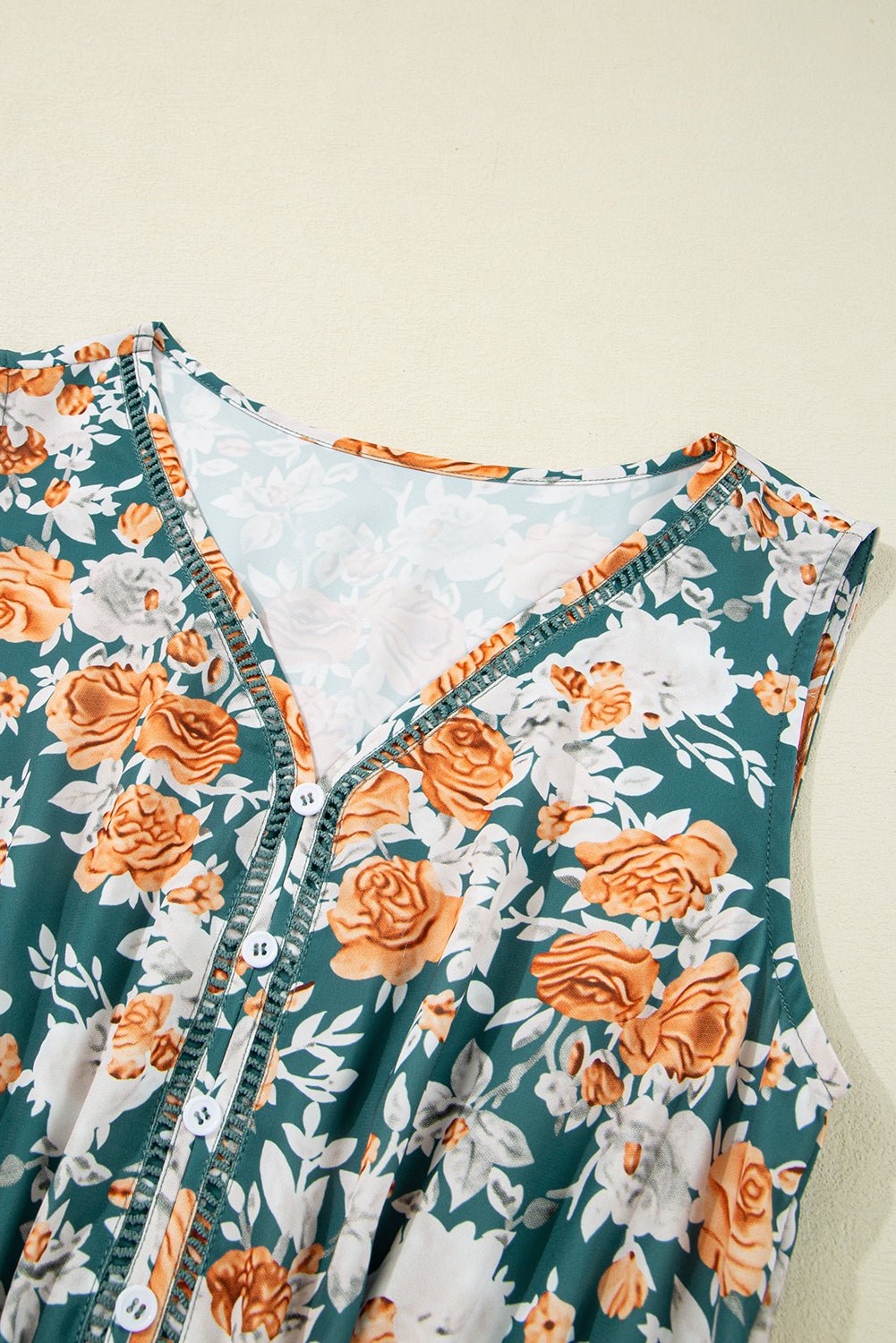 Green Floral Print Trimmed V Neck Sleeveless Vacation Dress - MAD RUFFI