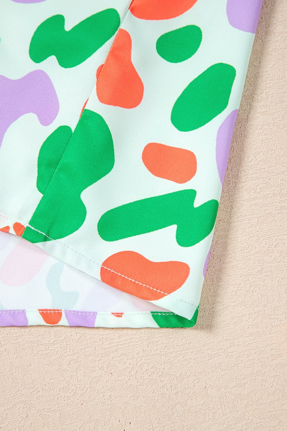 Green Leopard Print Patchwork V Neck Short Sleeve Blouse - MAD RUFFI