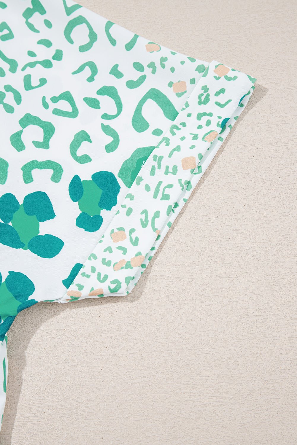 Green Leopard Print V Neck Short Sleeve Blouse - MAD RUFFI