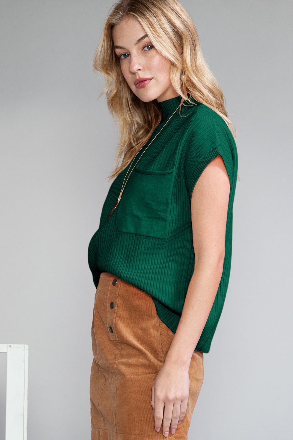 Green Patch Pocket Ribbed Knit Short Sleeve Sweater - MAD RUFFI