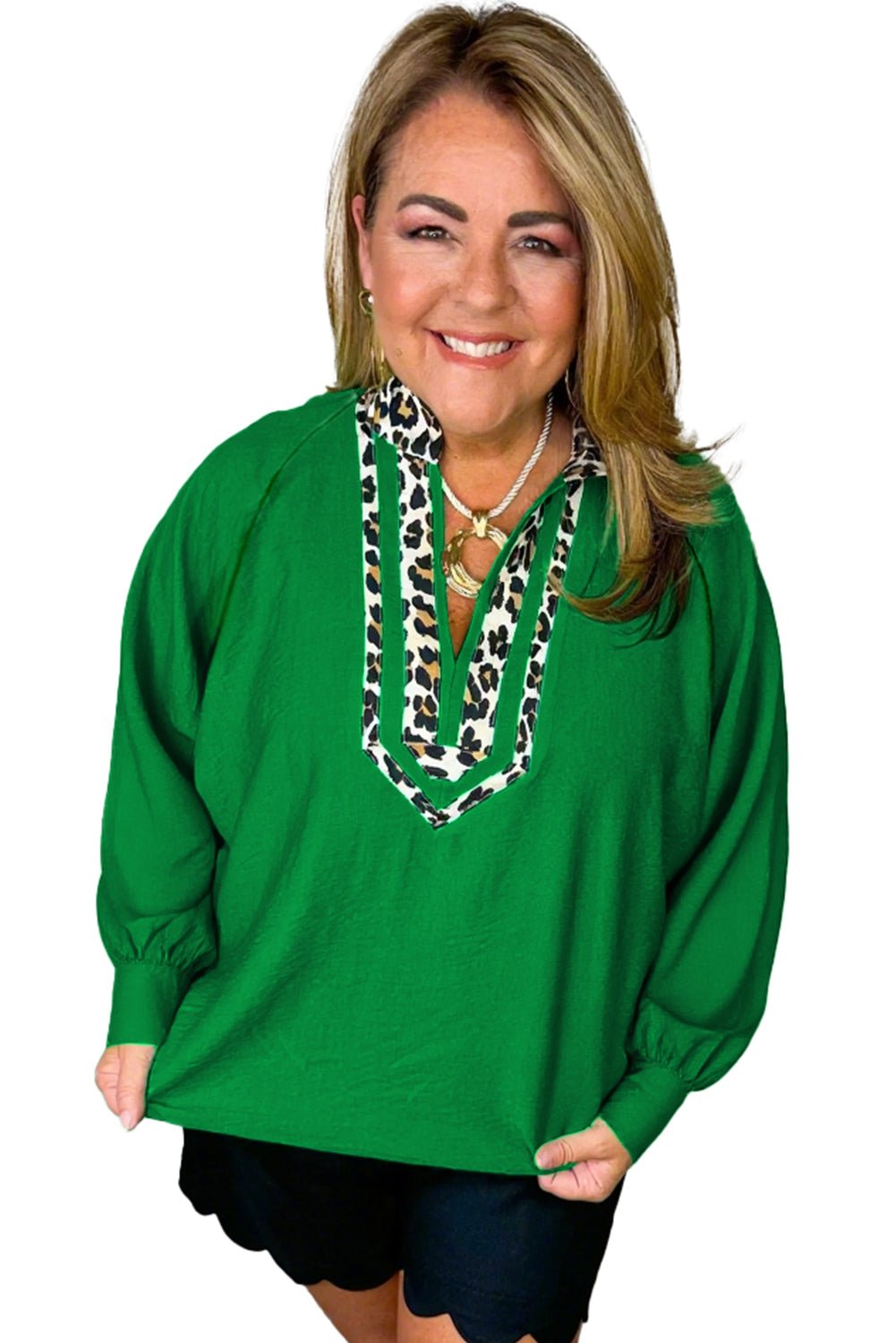 Green Plus Size Contrast Leopard Trim Split Neck Puff Sleeve Blouse - MAD RUFFI