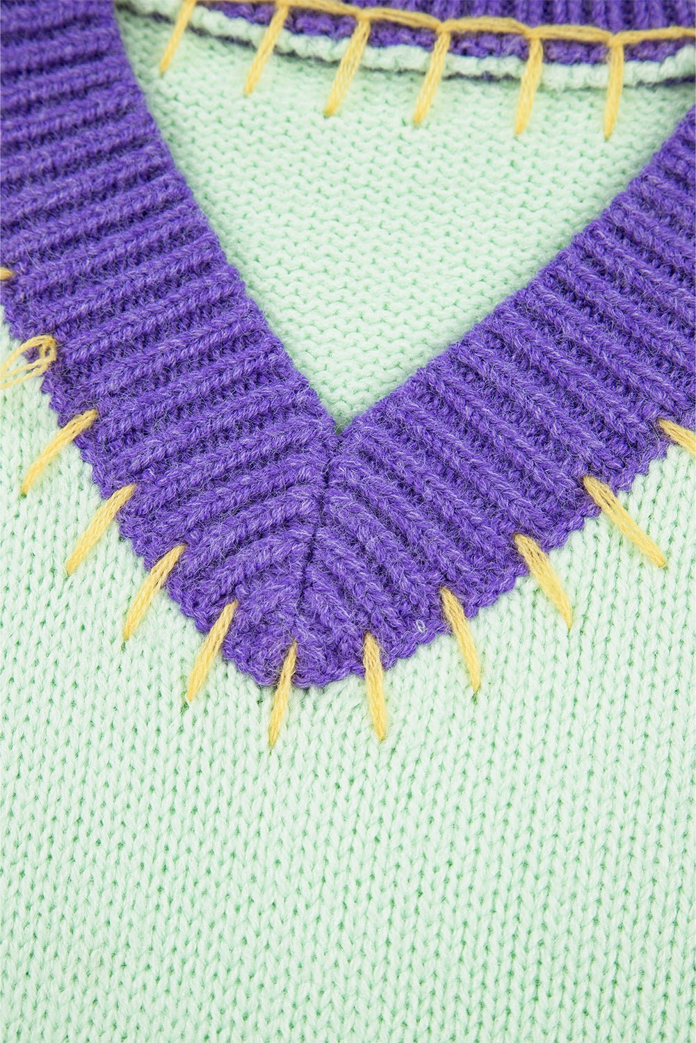 Green Stitched V Neck Colorblock Knitted Drop Shoulder Sweater - MAD RUFFI