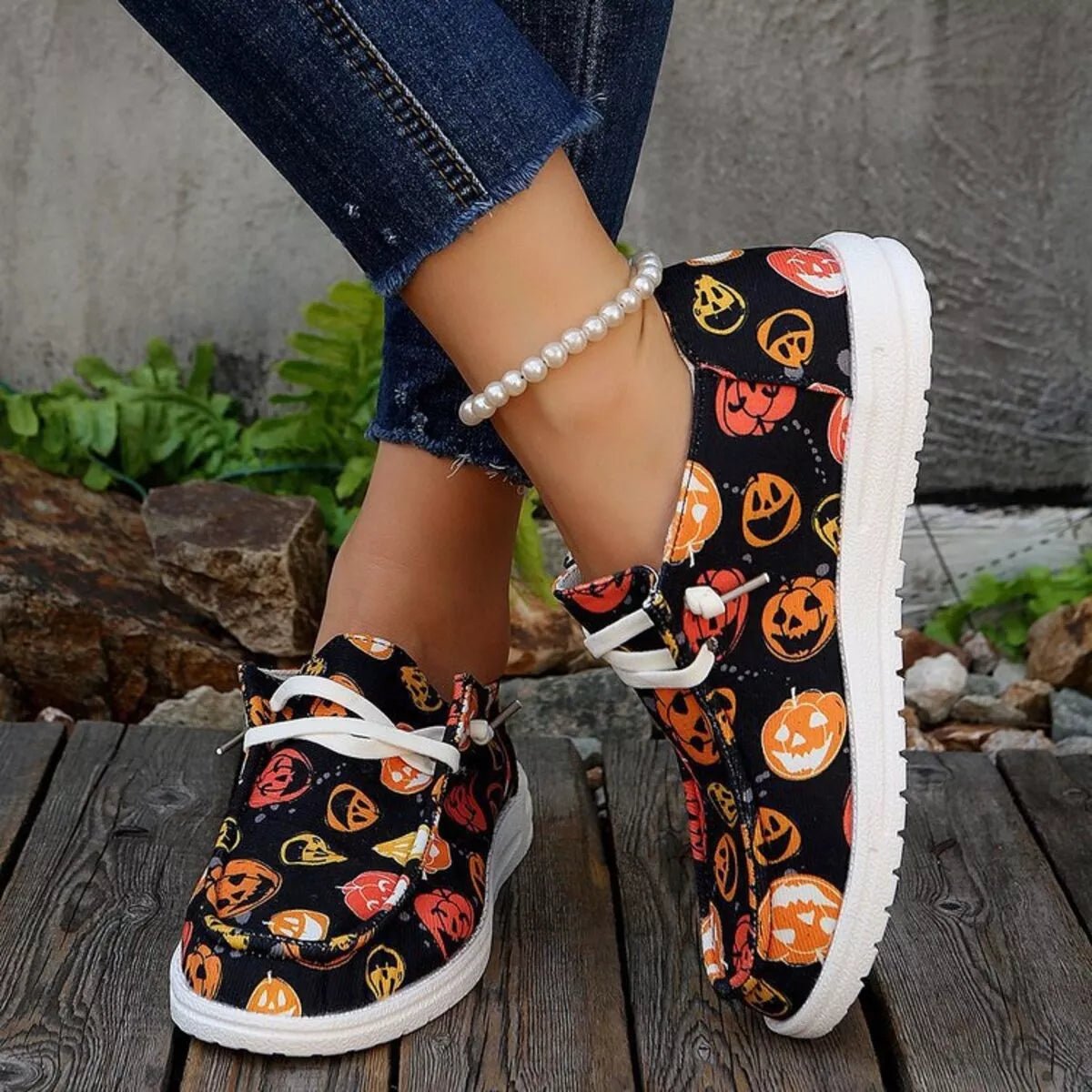 Halloween Pumpkin Print Round Toe Sneakers - MAD RUFFI