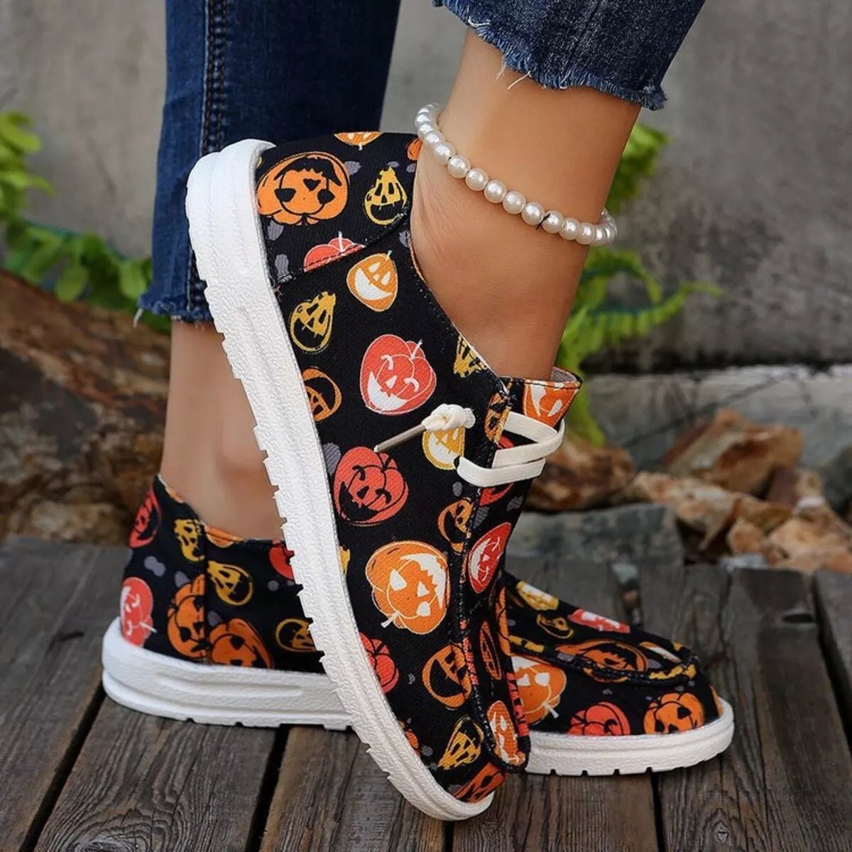 Halloween Pumpkin Print Round Toe Sneakers - MAD RUFFI