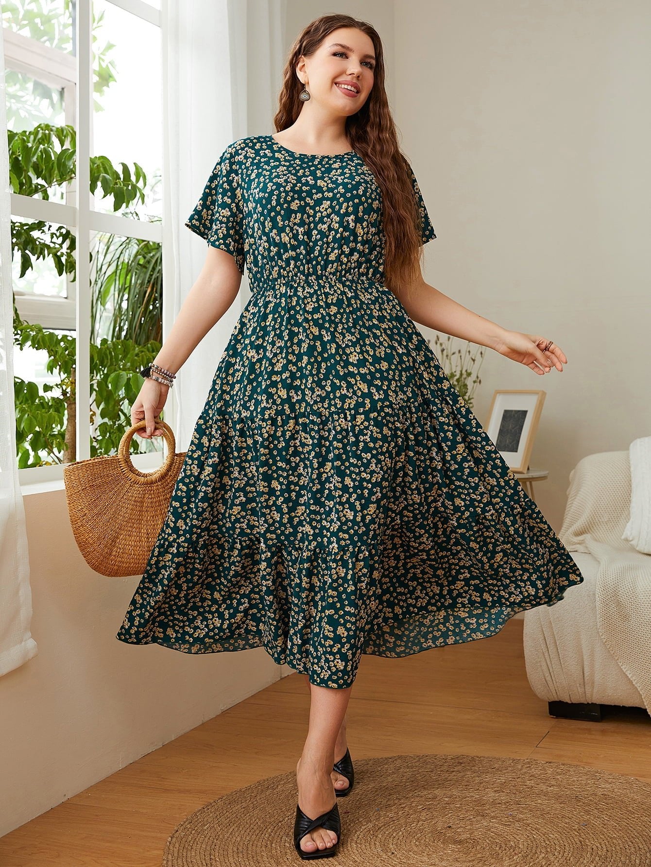 Honey Plus Size Floral Round Neck Short Sleeve Midi Dress - MAD RUFFI