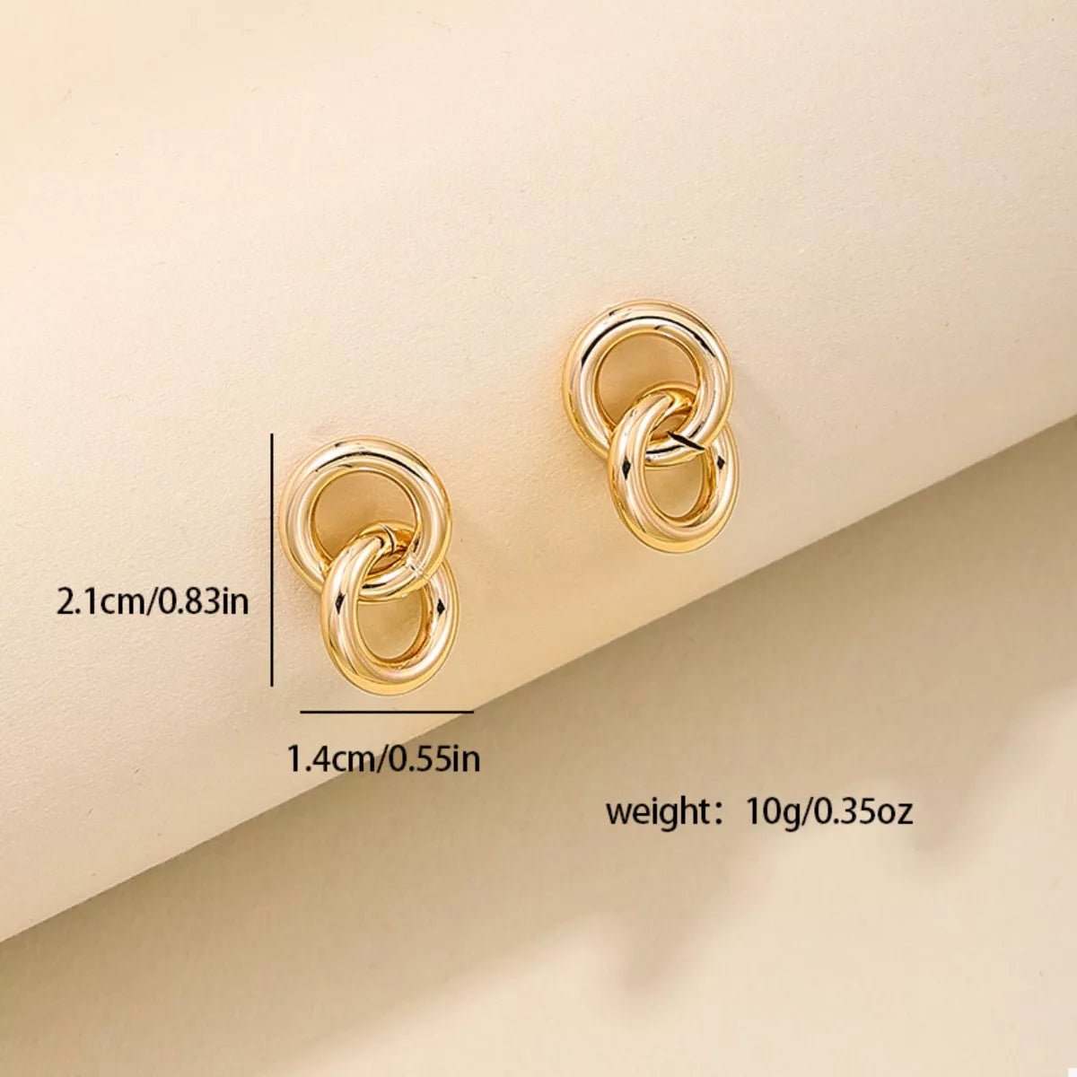 Interlocked Chain Link Stud Earrings - MAD RUFFI