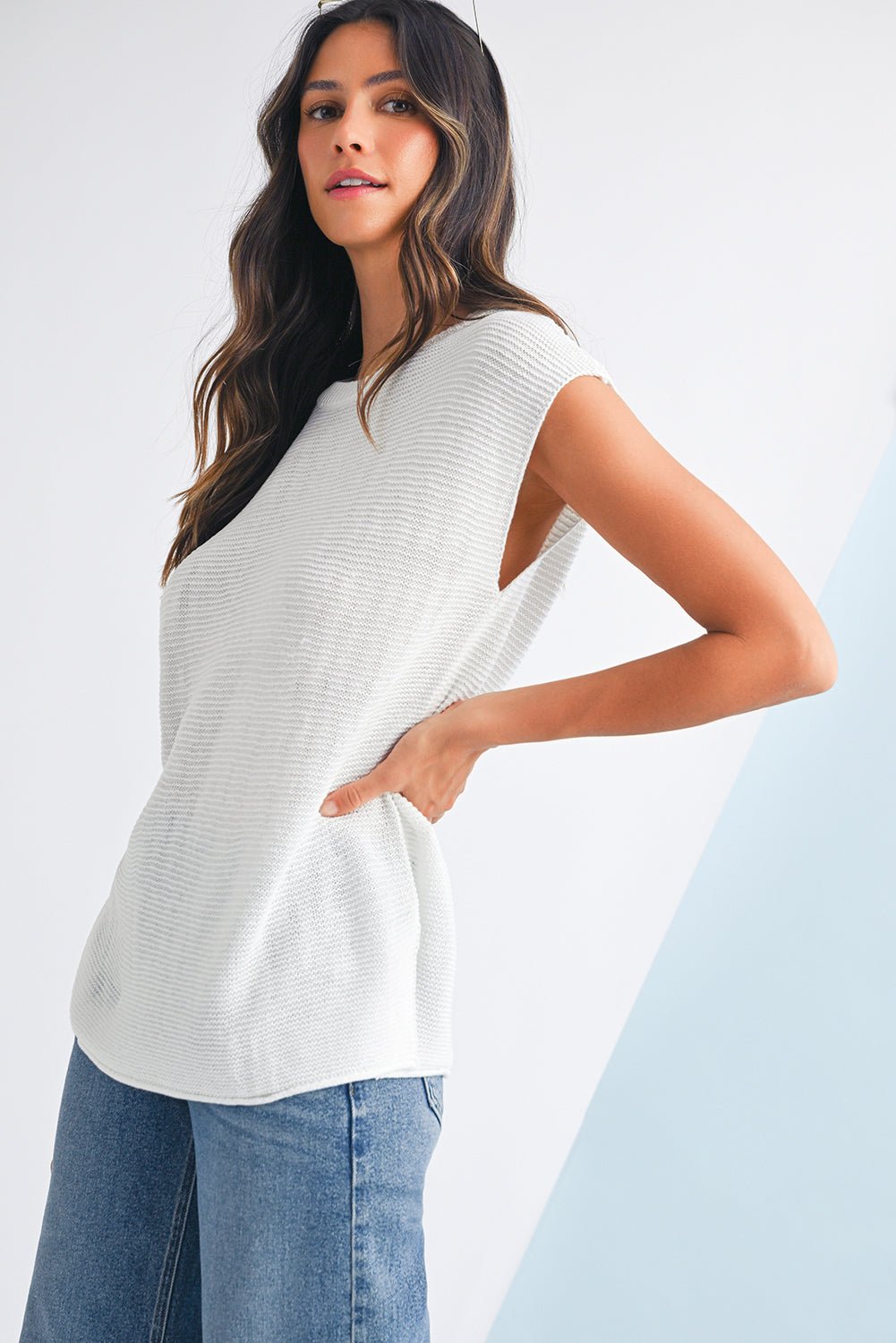 Jet Stream Solid Color Side Slits Sweater Tee - MAD RUFFI