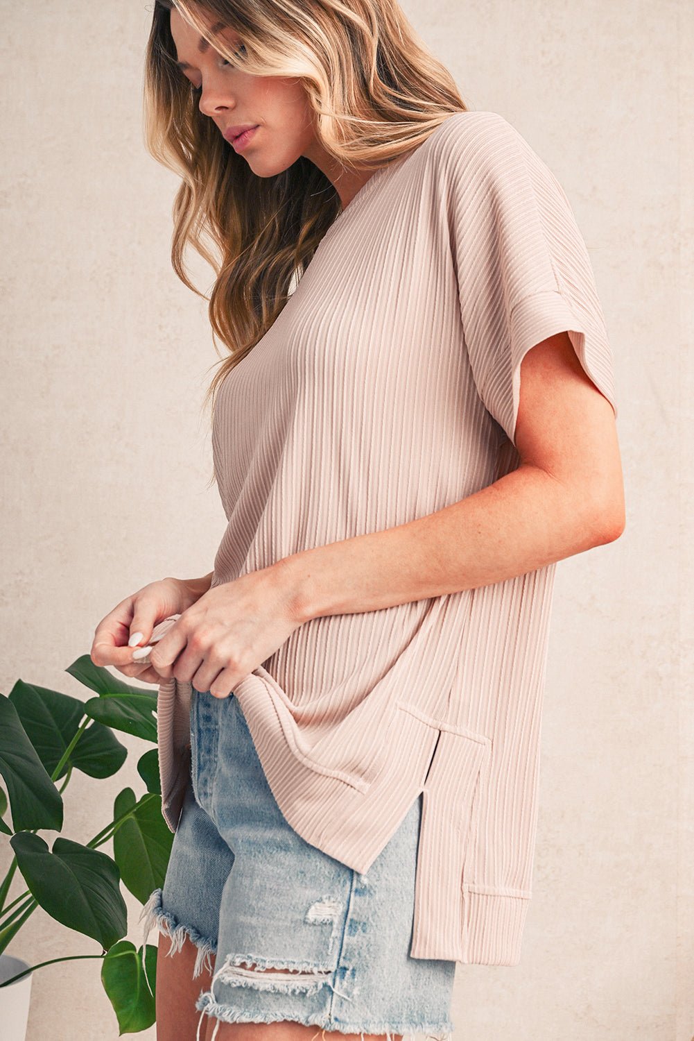 Jet Stream Textured Side Slits Short Sleeve Top - MAD RUFFI