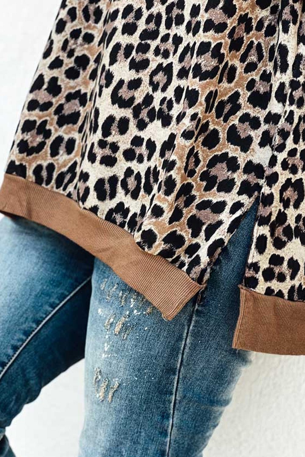 Khaki Leopard Contrast Trim Short Sleeve Loose Plus Size Top - MAD RUFFI