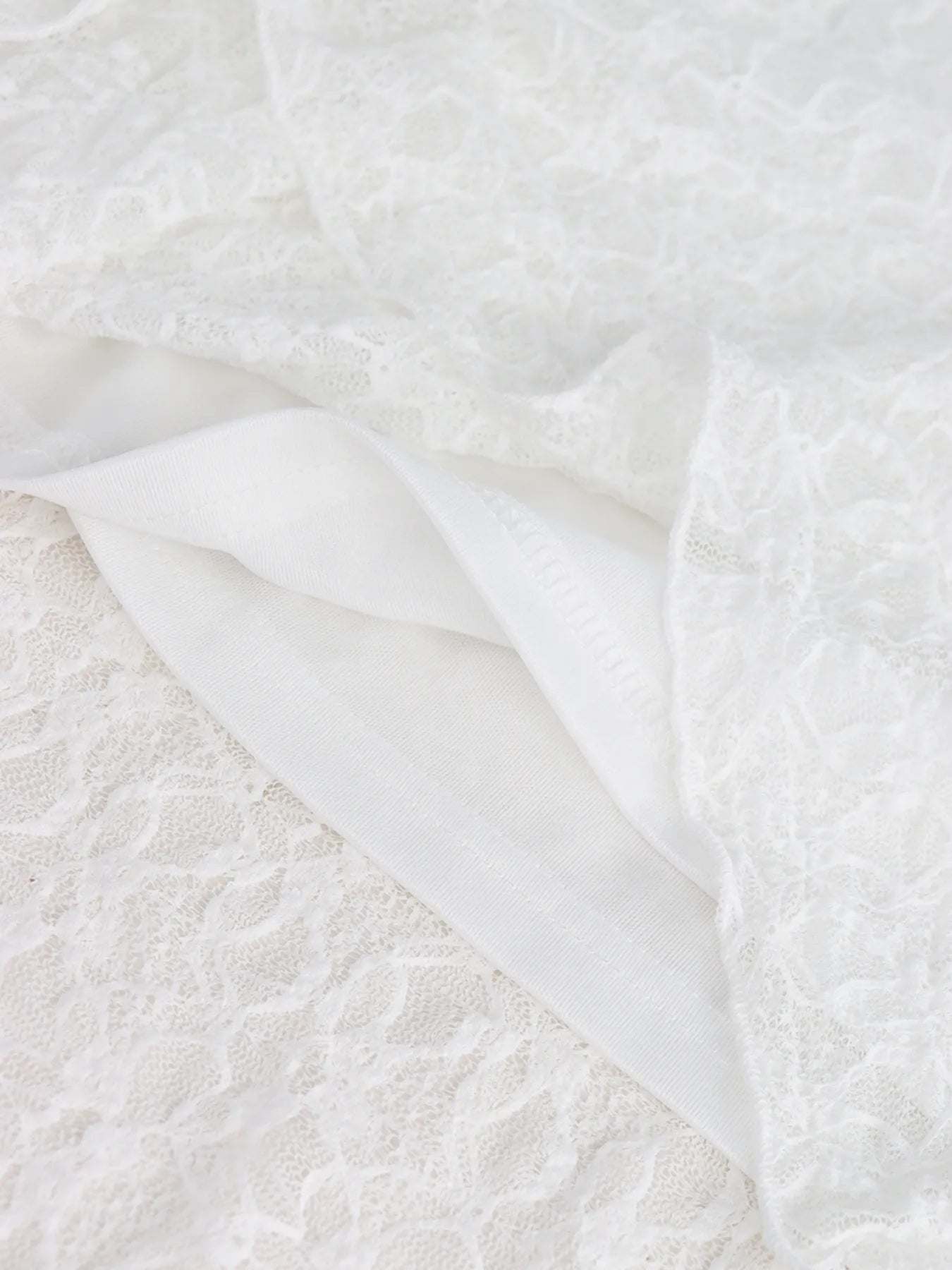 Lace Maxi Skirt - MAD RUFFI