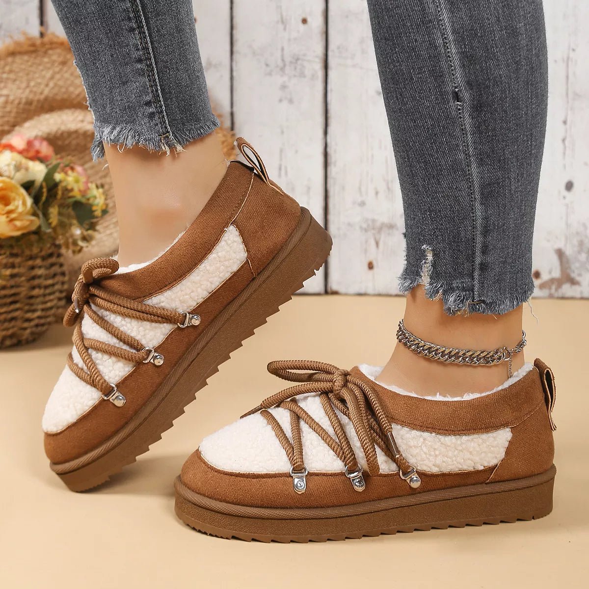 Lace Up Round Toe Platform Ankle Boots - MAD RUFFI