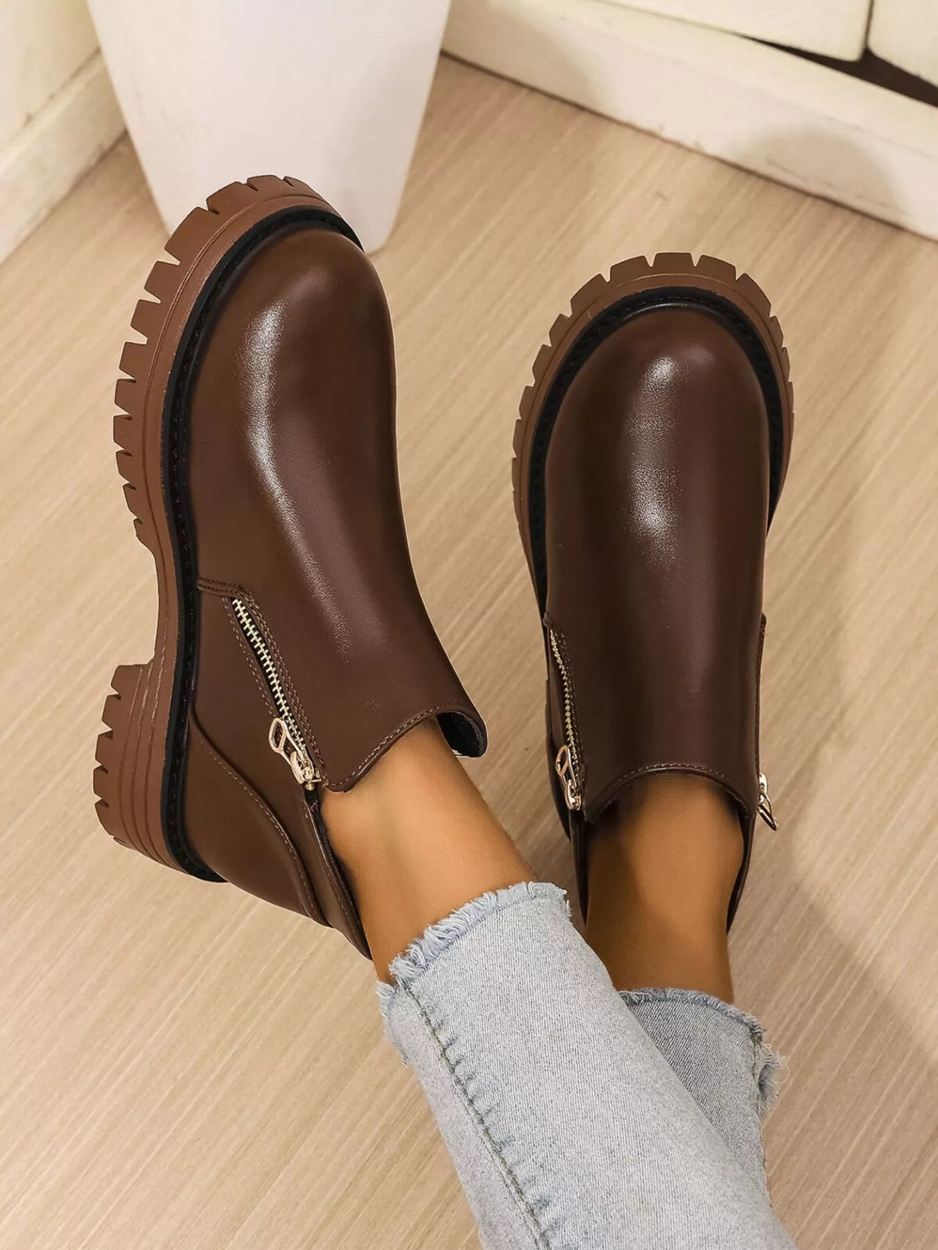 Leather Chelsea Boots with Side Zipper - MAD RUFFI