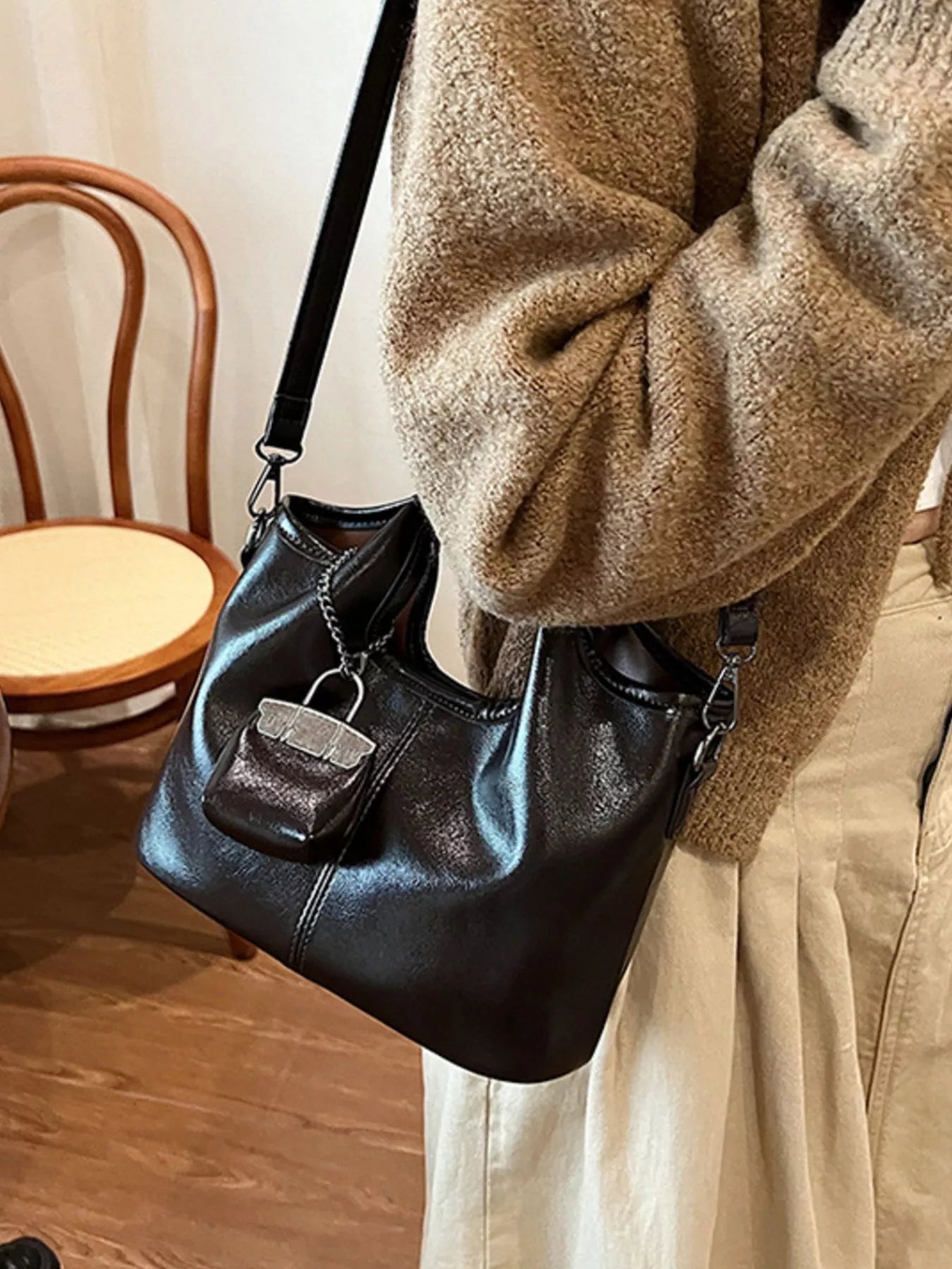 Leather Crossbody Bag with Charm - MAD RUFFI