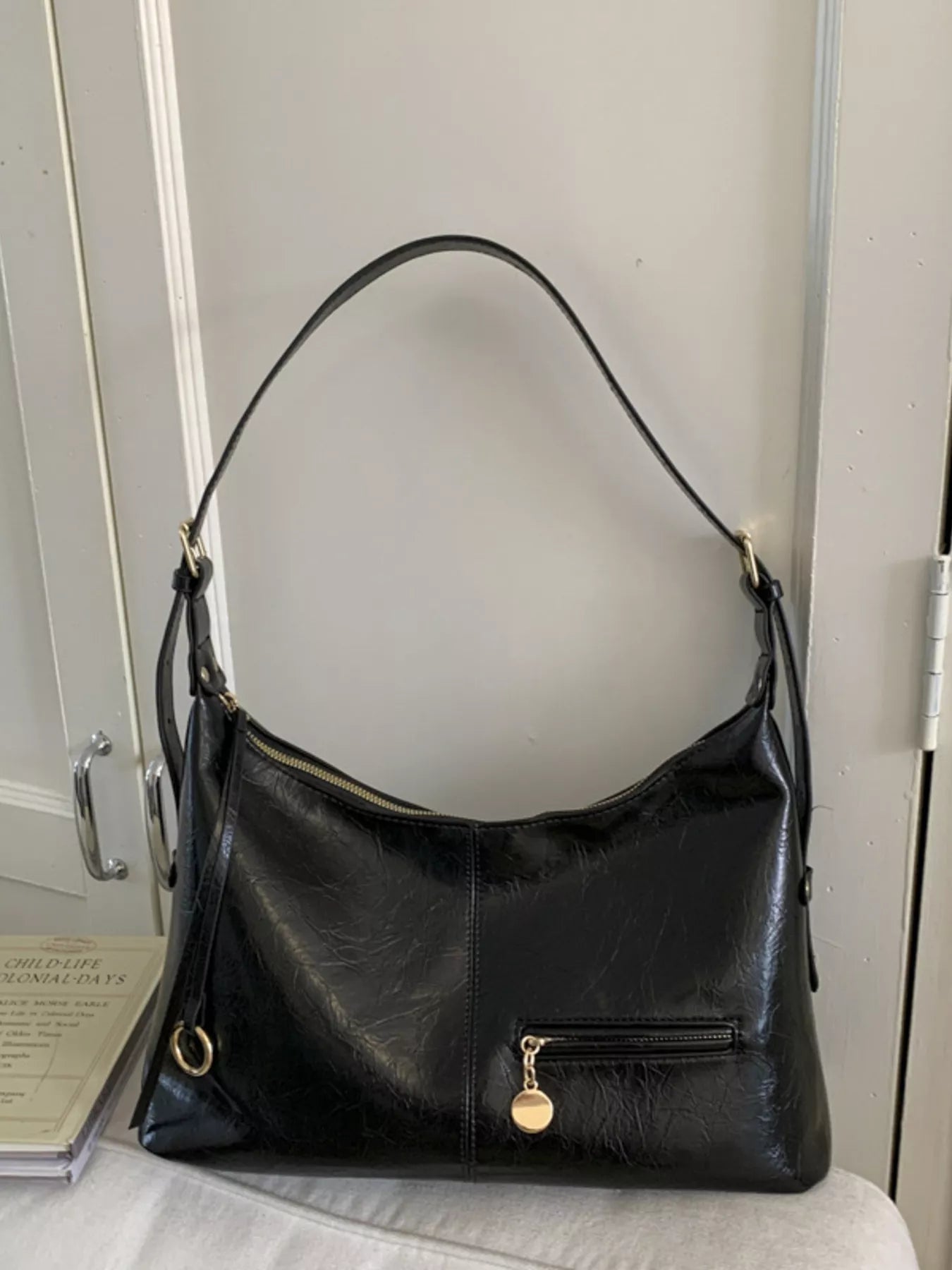 Leather Hobo Shoulder Bag - MAD RUFFI