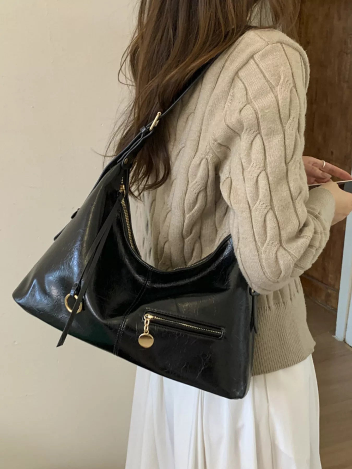 Leather Hobo Shoulder Bag - MAD RUFFI