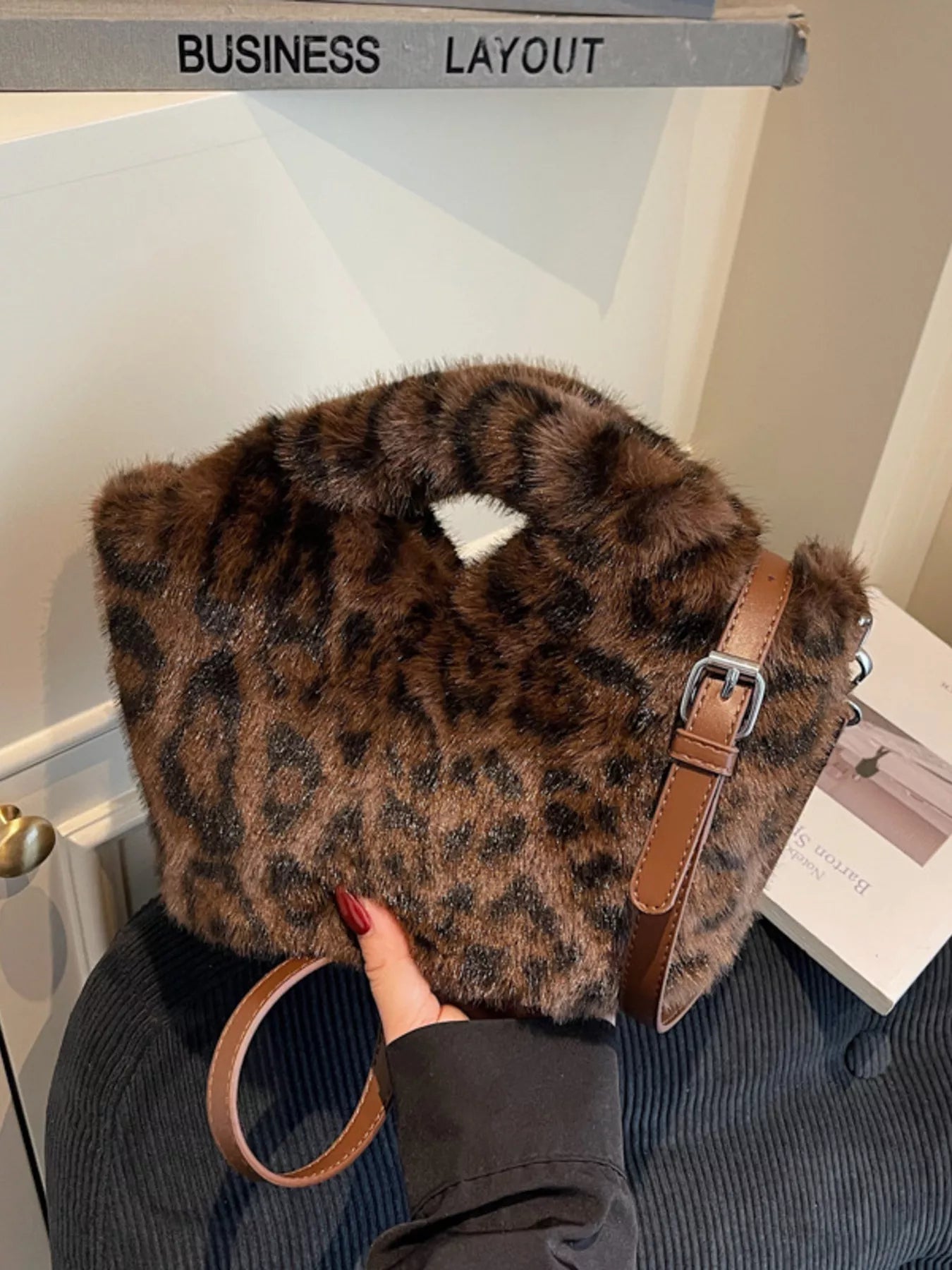 Leopard Plush Crossbody Bag - MAD RUFFI