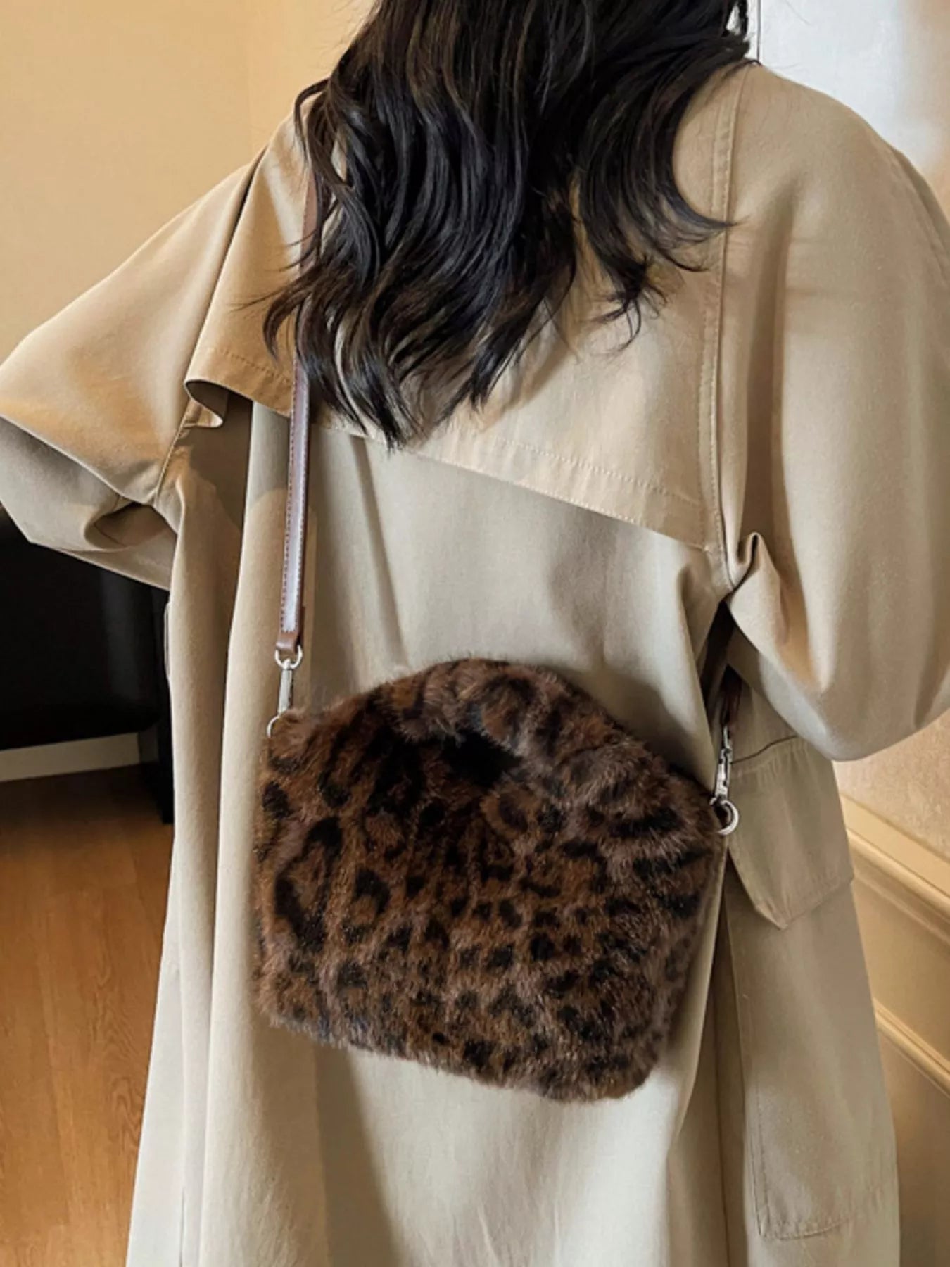 Leopard Plush Crossbody Bag - MAD RUFFI