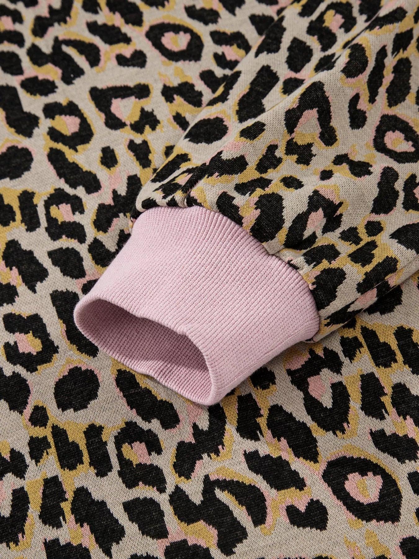 Leopard Print Contrast Edge Long Sleeve Pullover Shorts Set - MAD RUFFI