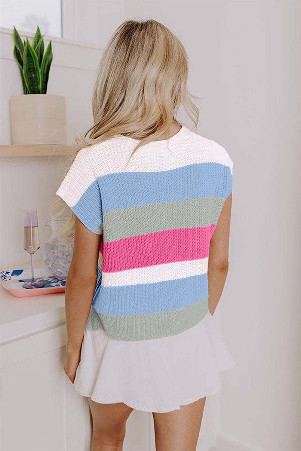 Light Blue Colorblock Notch V Neck Knit T Shirt - MAD RUFFI